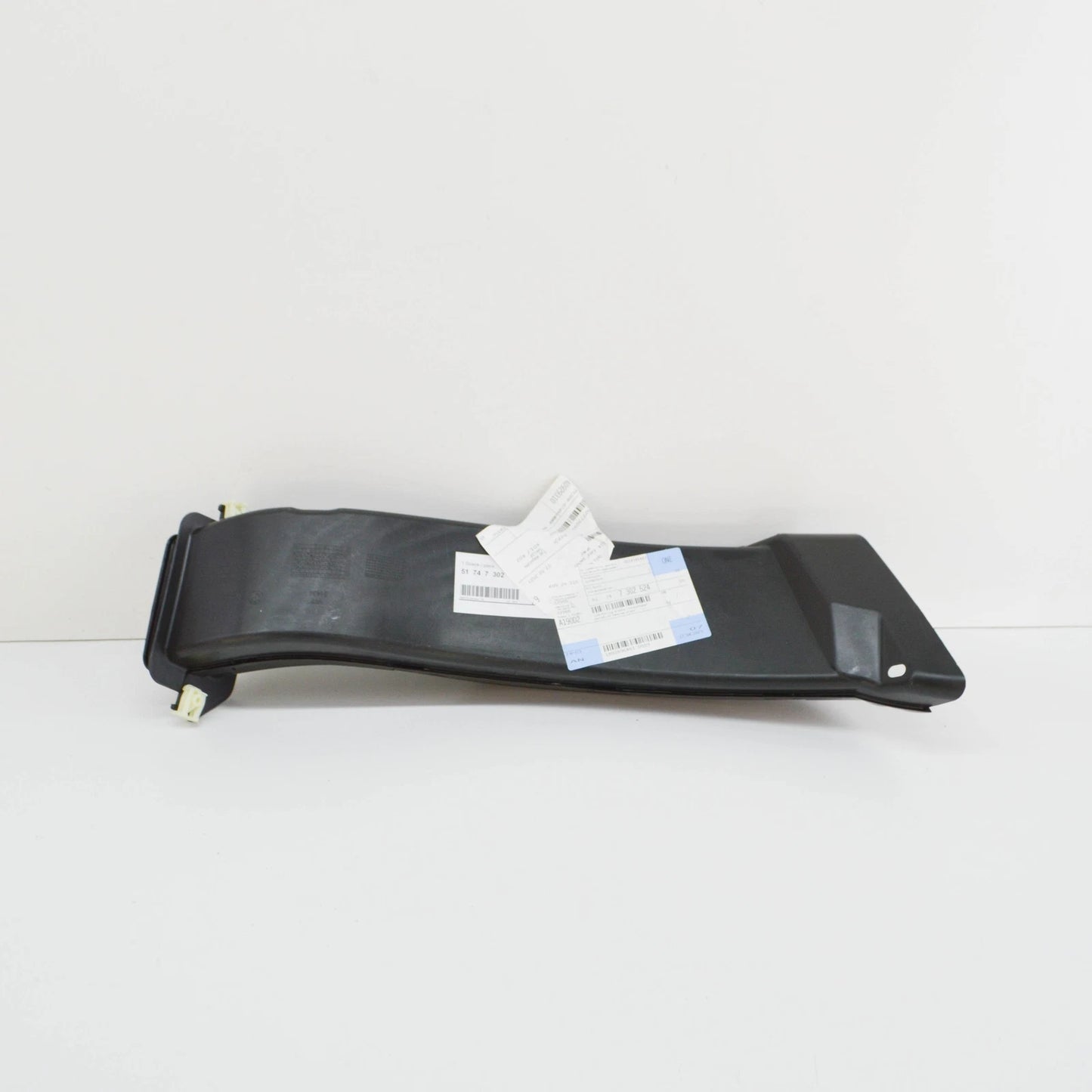 NEW BMW 2 F45 RIGHT SIDE BRAKE AIR DUCT 51747302524 7302524 2015 ORIGINAL