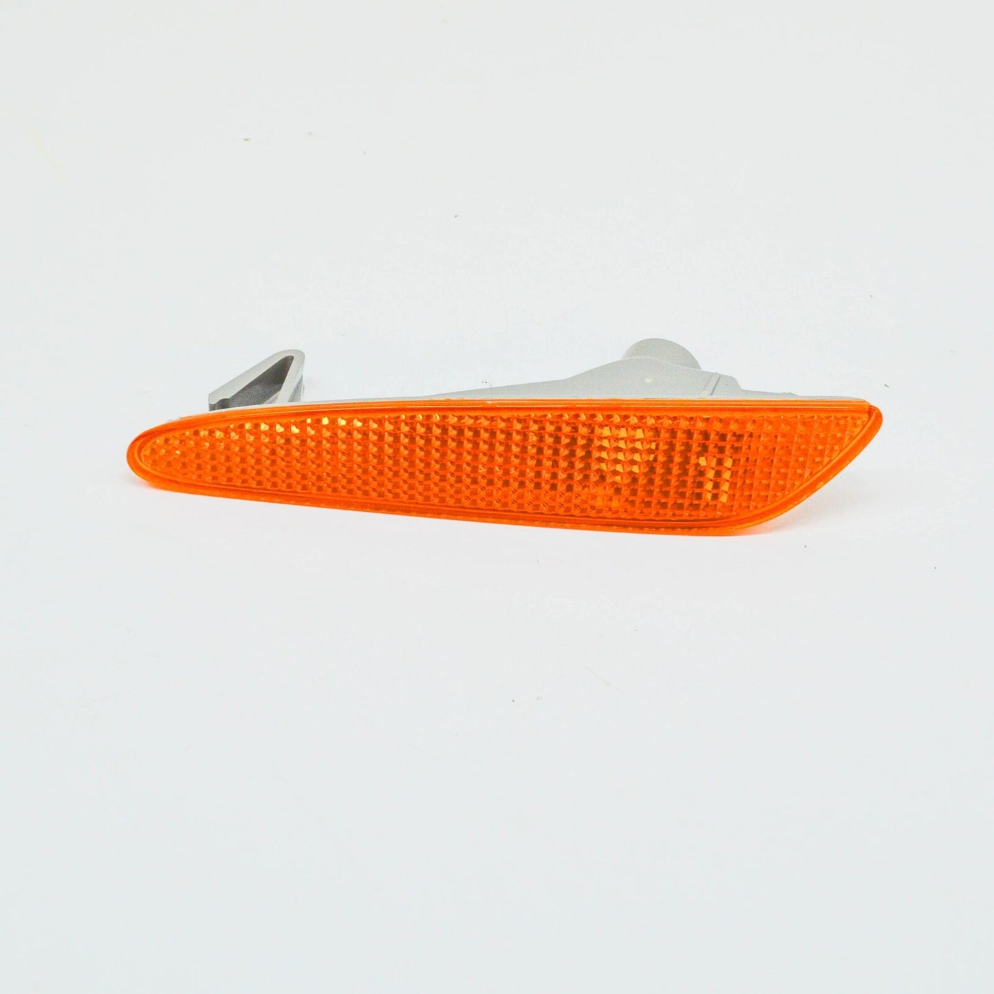 NEW MERCEDES-BENZ E-CLASS W211 FRONT BUMPER LEFT TURN SIGNAL A2118200121