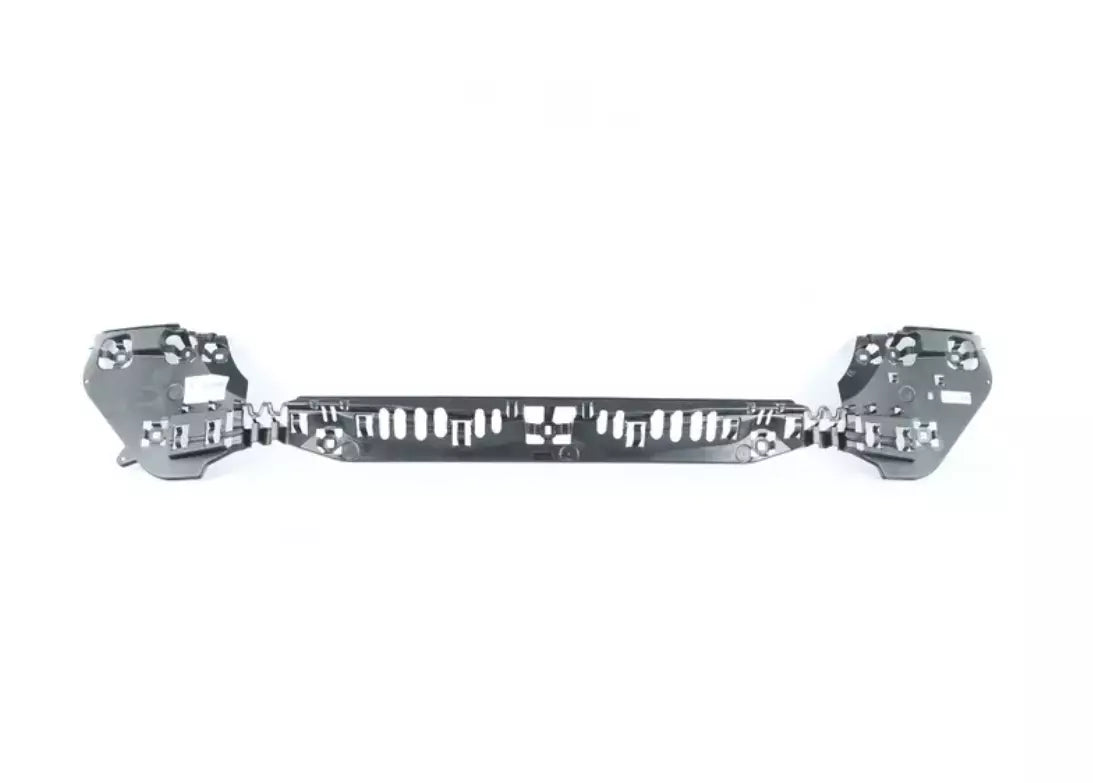 NEW BMW 5 G30 REAR BUMPER CENTER GUIDE 8067762 51128067762 ORIGINAL