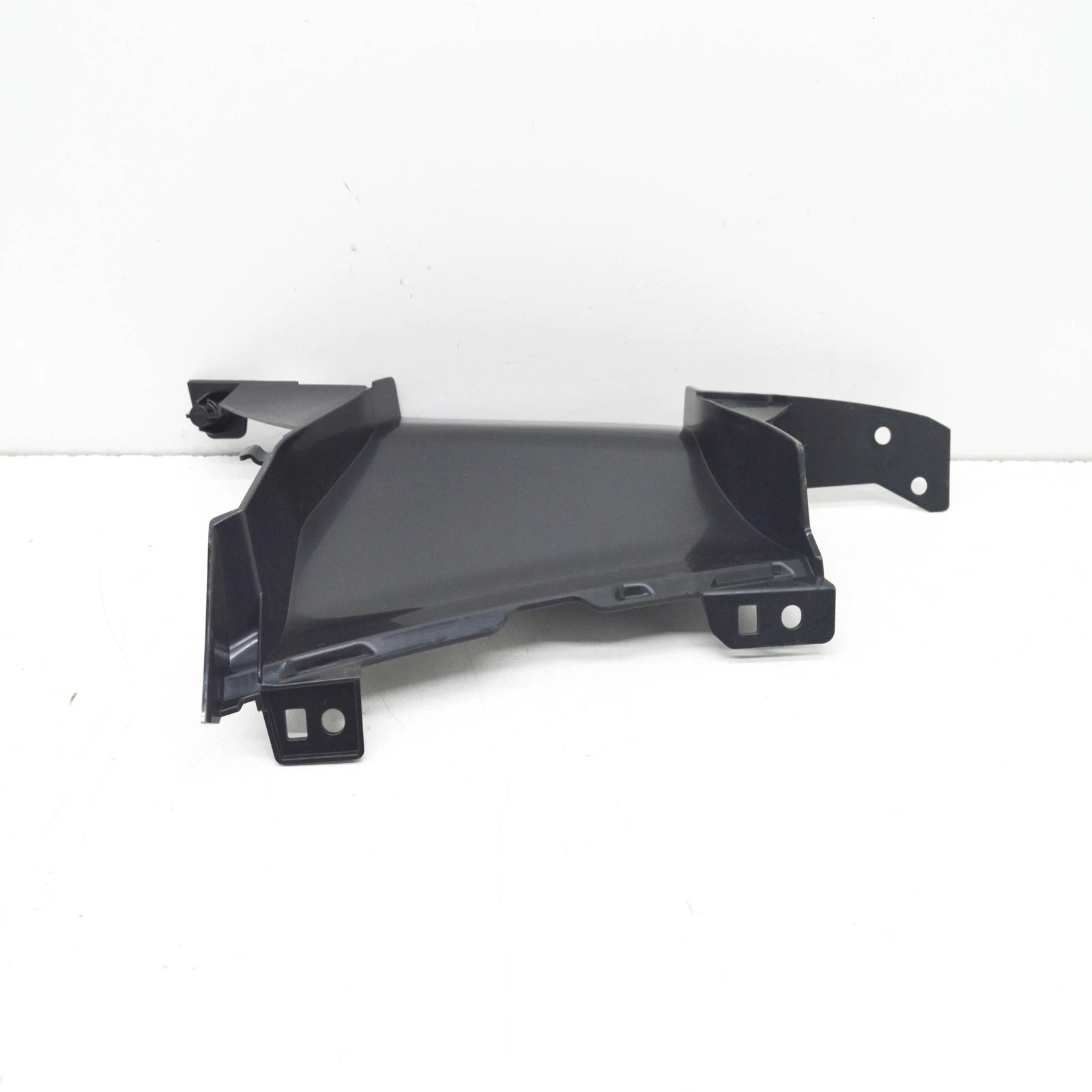 NEW AUDI RS5 8W6 FRONT BUMPER LEFT AIR GUIDE 8W6121763E