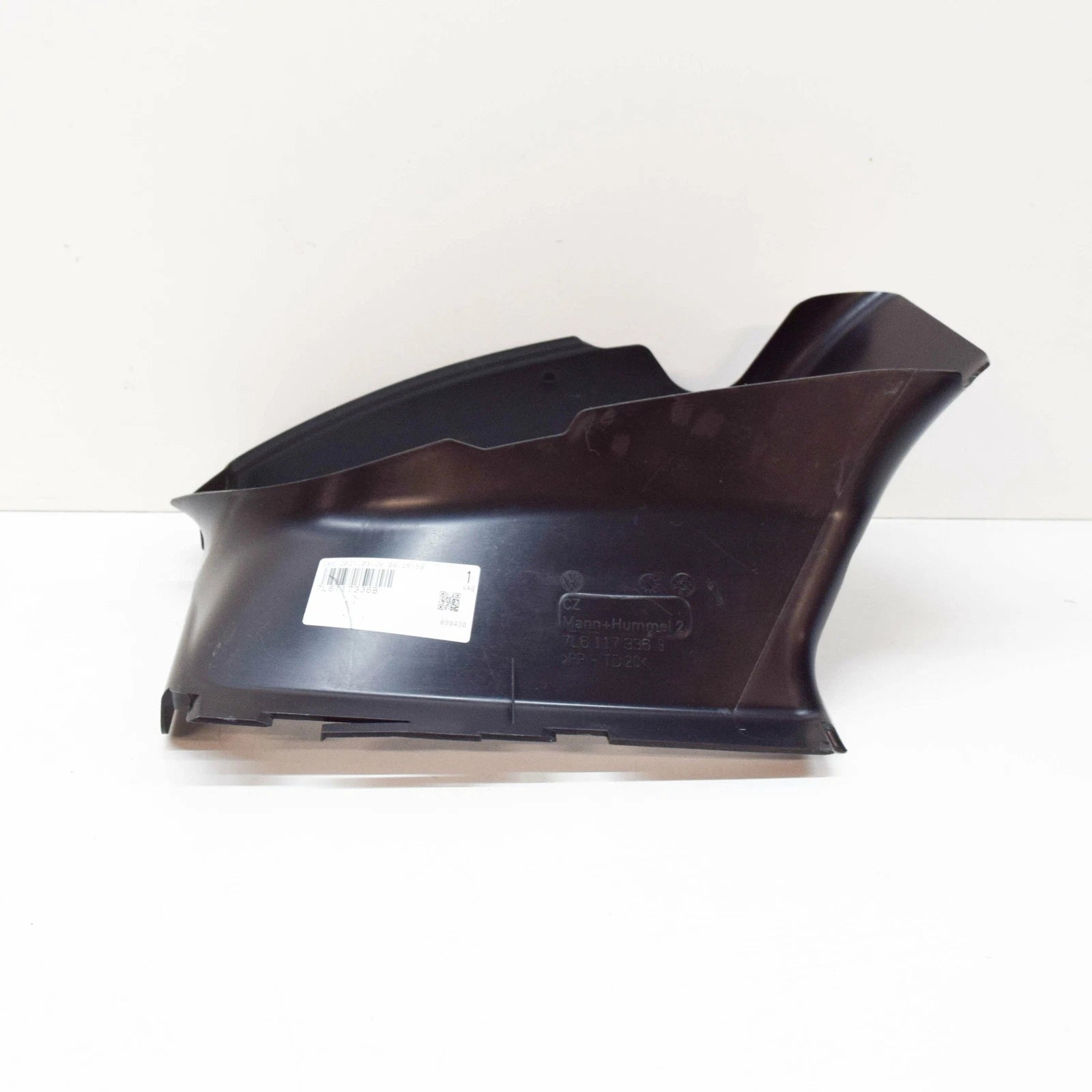 NEW VW TOUAREG 7LA AIR COOLER CHARGE RIGHT INTAKE DUCT 7L6117336B