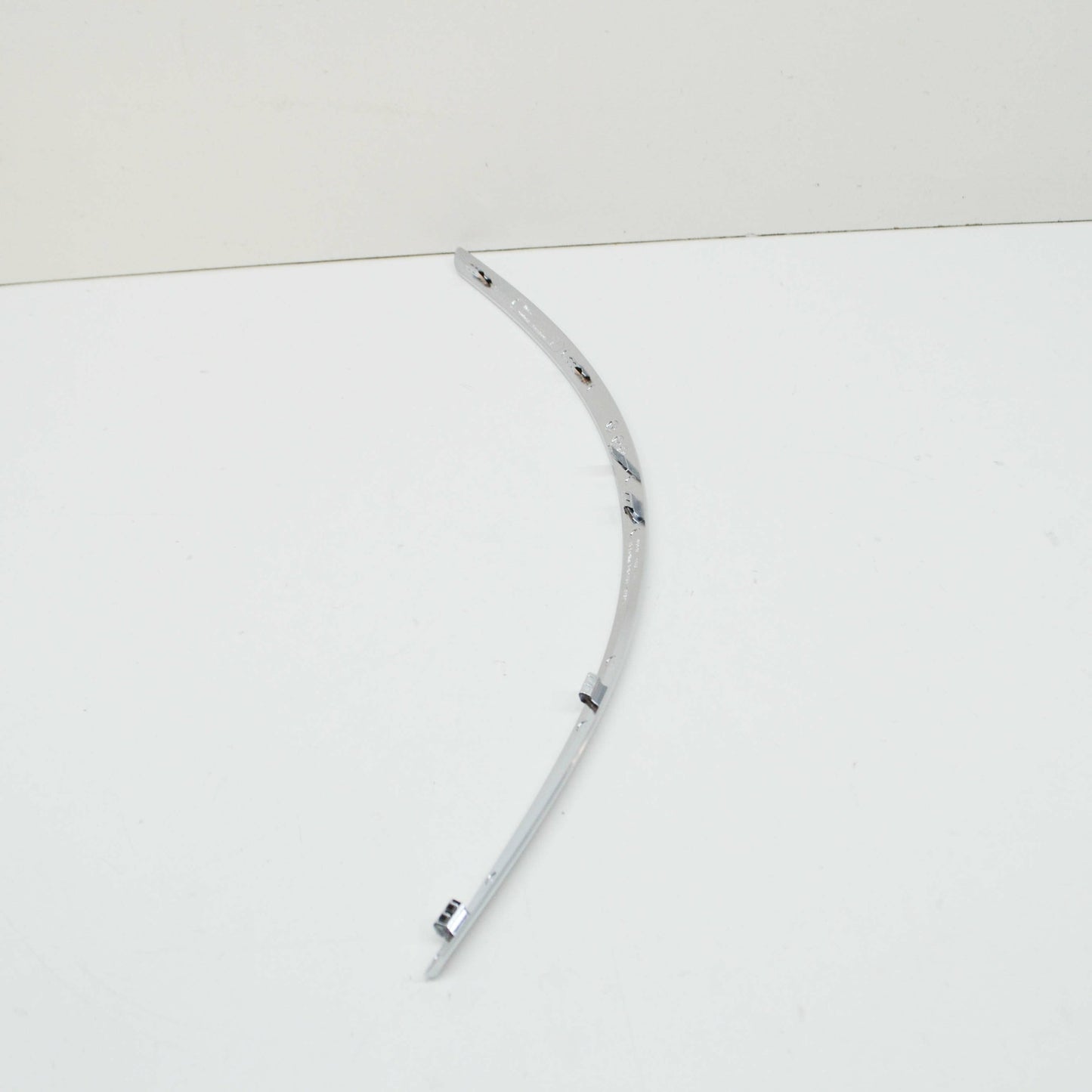 NEW MERCEDES-BENZ B W245 REAR RIGHT BUMPER MOLDING A1698852021 ORIGINAL