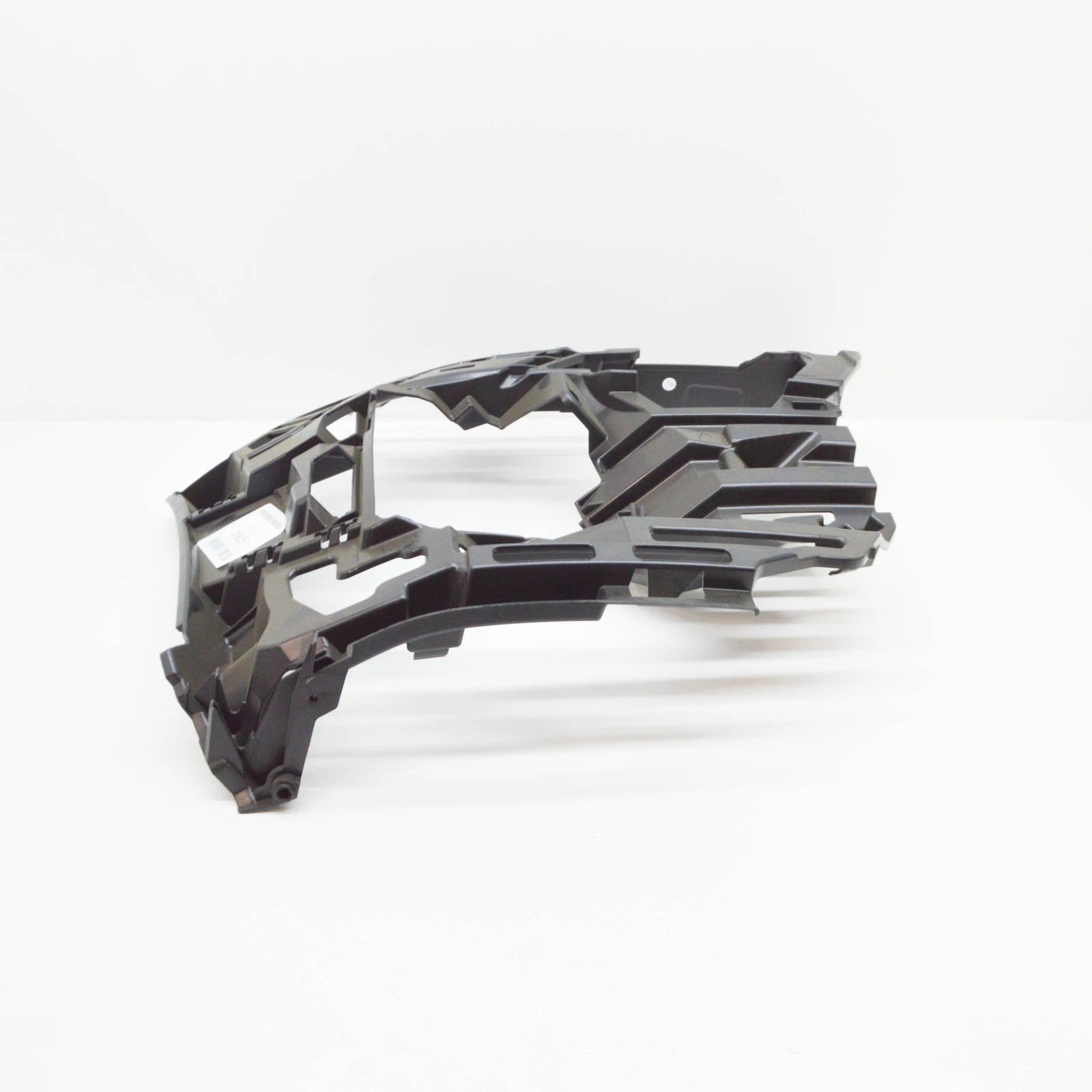 NEW VOLKSWAGEN GOLF MK7 FRONT RIGHT BUMPER BRACKET 5G0807724R 2018 ORIGINAL