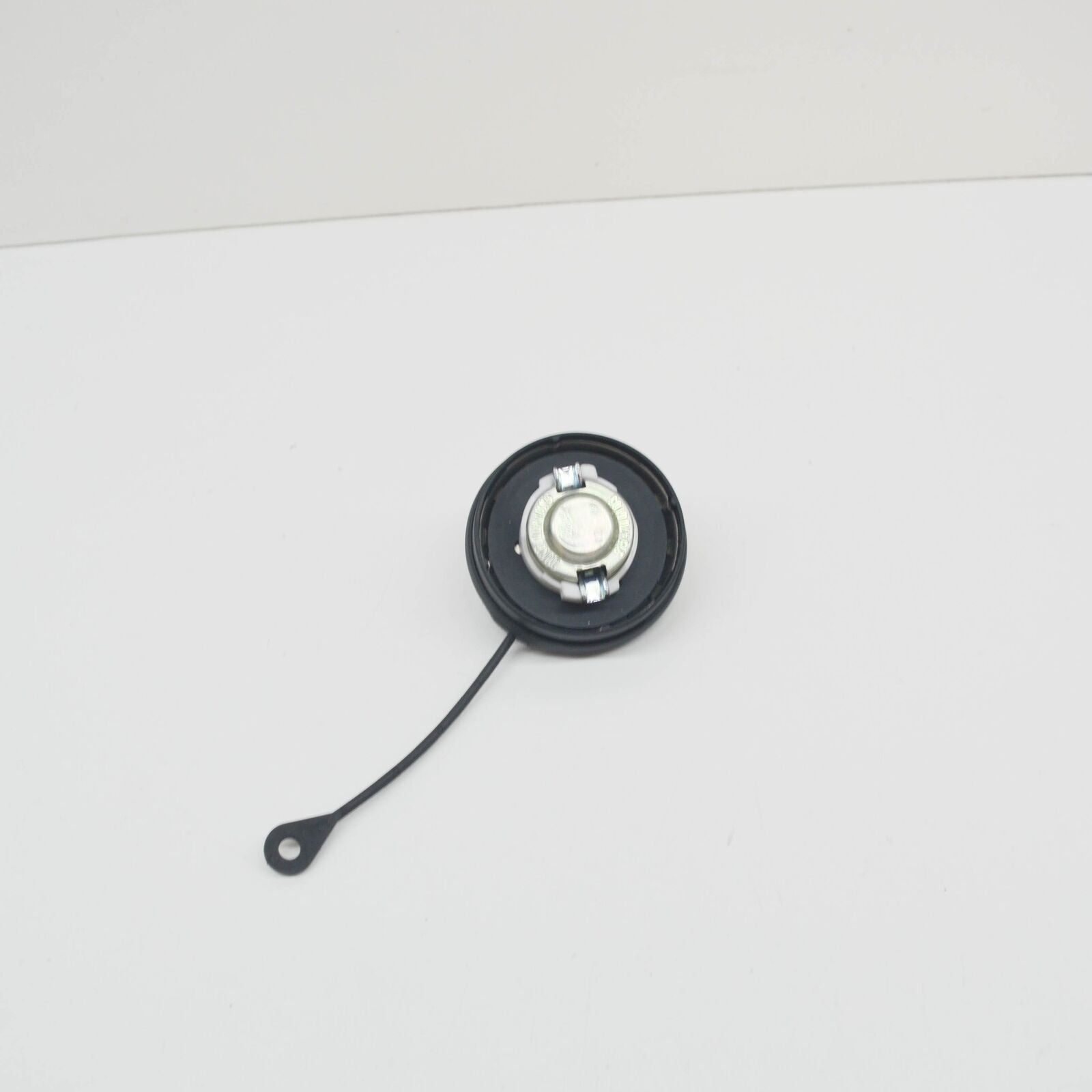 NEW MERCEDES-BENZ C-CLASS W202 FUEL TANK CAP A2154700105 2.4 PETROL ORIGINAL