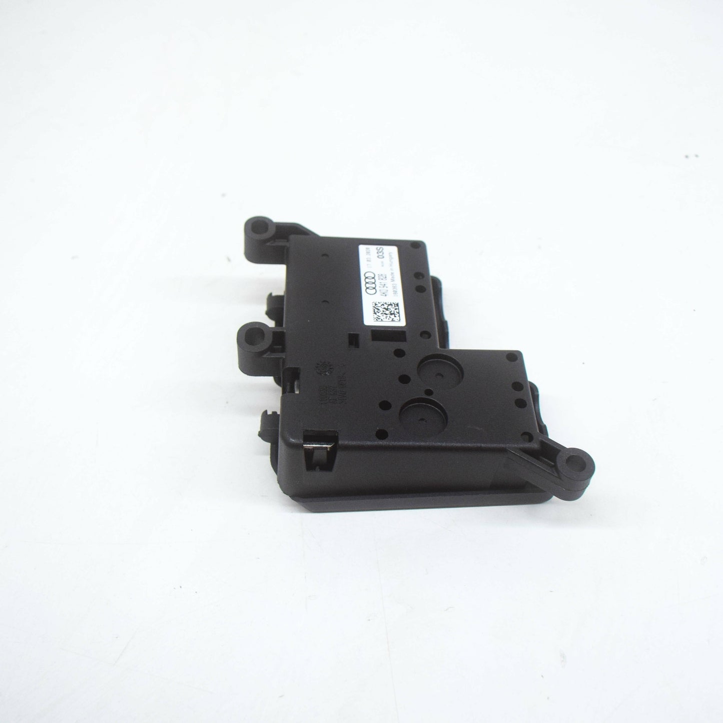 NEW AUDI A6 C8 FRONT RIGHT LOWER FUSE BOX 4K0941828 ORIGINAL