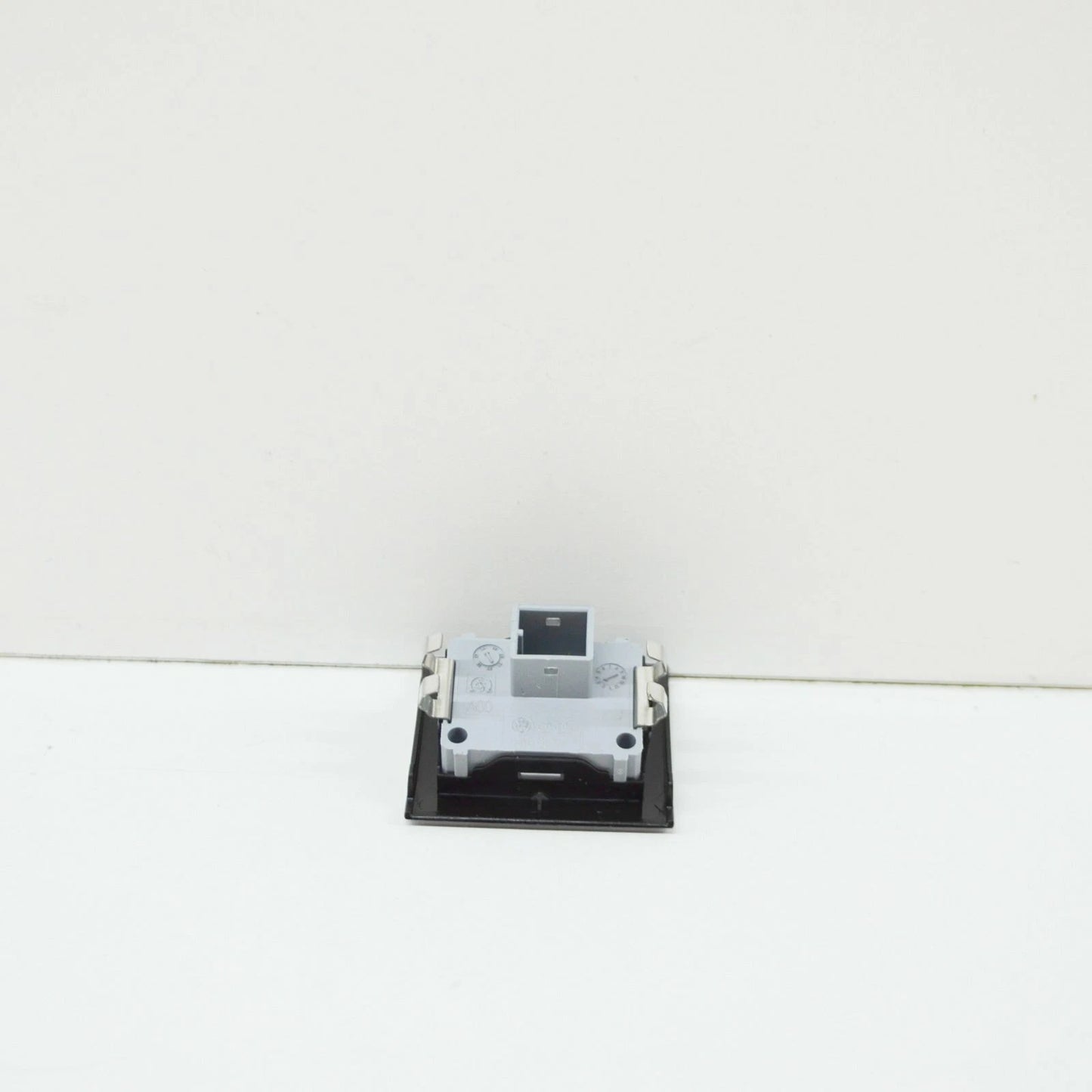 NEW VOLKSWAGEN GOLF MK7 SUN SENSOR 5G0907451D