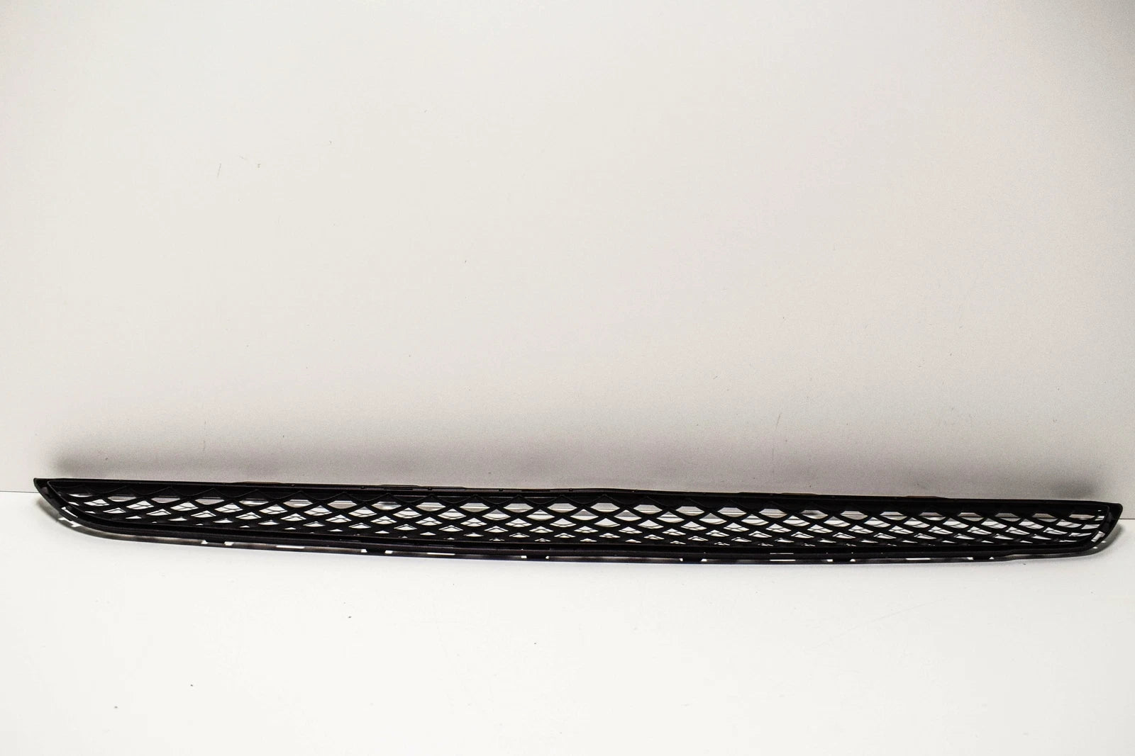 NEW MERCEDES-BENZ GLE W166 FRONT BUMPER LOWER GRILLE A1668857822