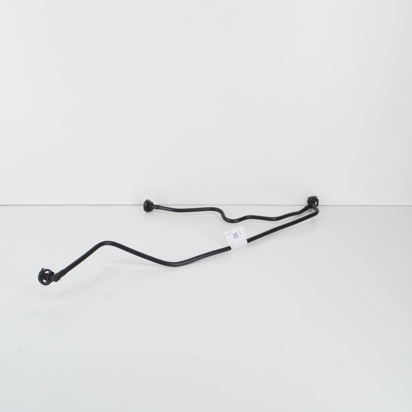 NEW MB CLA C117 AMG 2.0 PETROL 265KW EXPANSION TANK PIPE A1765010125 ORIGINAL