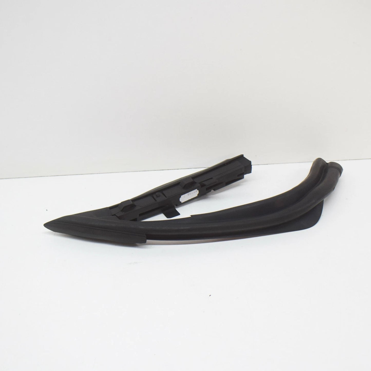 NEW MERCEDES-BENZ CL C215 FRONT RIGHT MIRROR TRIANGLE SEAL A2157270630 ORIGINAL