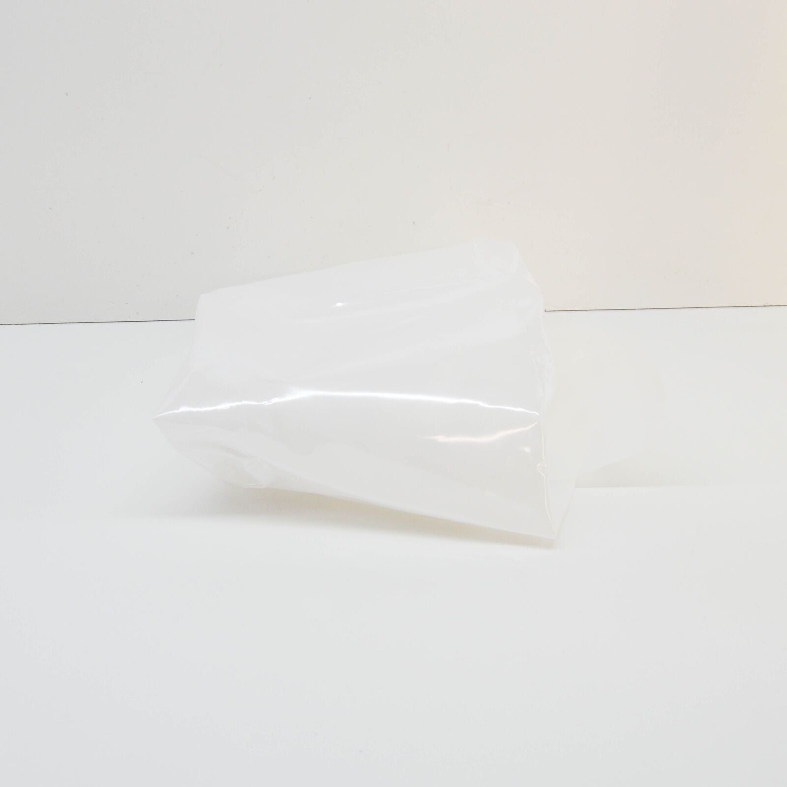 NEW MERCEDES-BENZ G W463 FRONT LEFT DOOR SEAL A4637270530 ORIGINAL