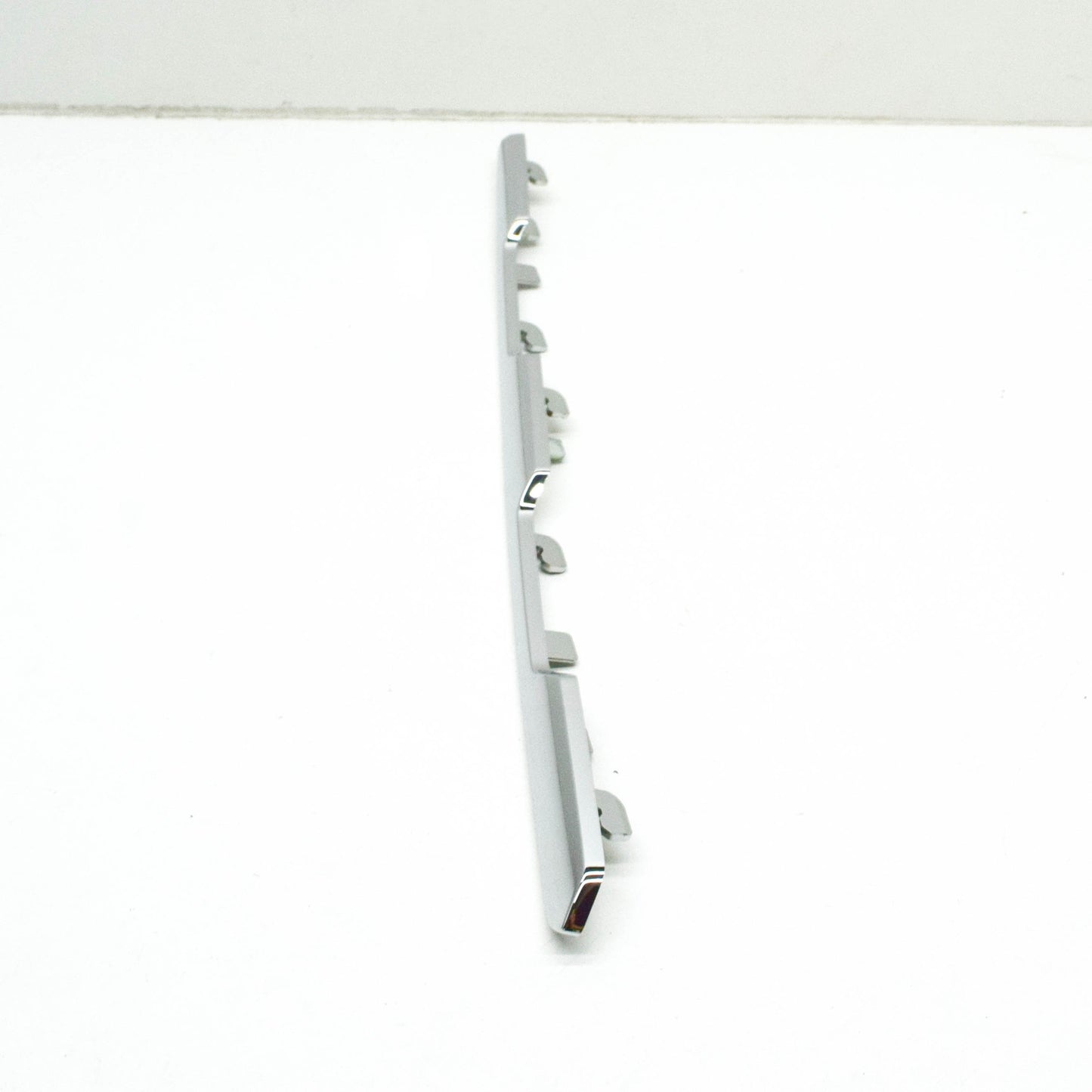 NEW MERCEDES-BENZ GLC X253 RADIATOR GRILLE RIGHT TRIM BAR A2538882001 ORIGINAL