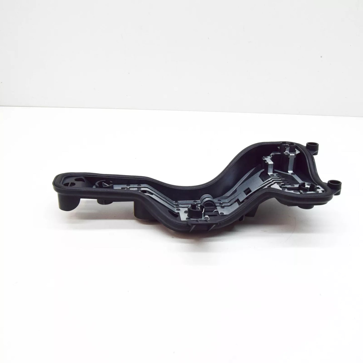 NEW VW AMAROK 2H REAR LEFT BULB CARRIER 2H1945257 ORIGINAL