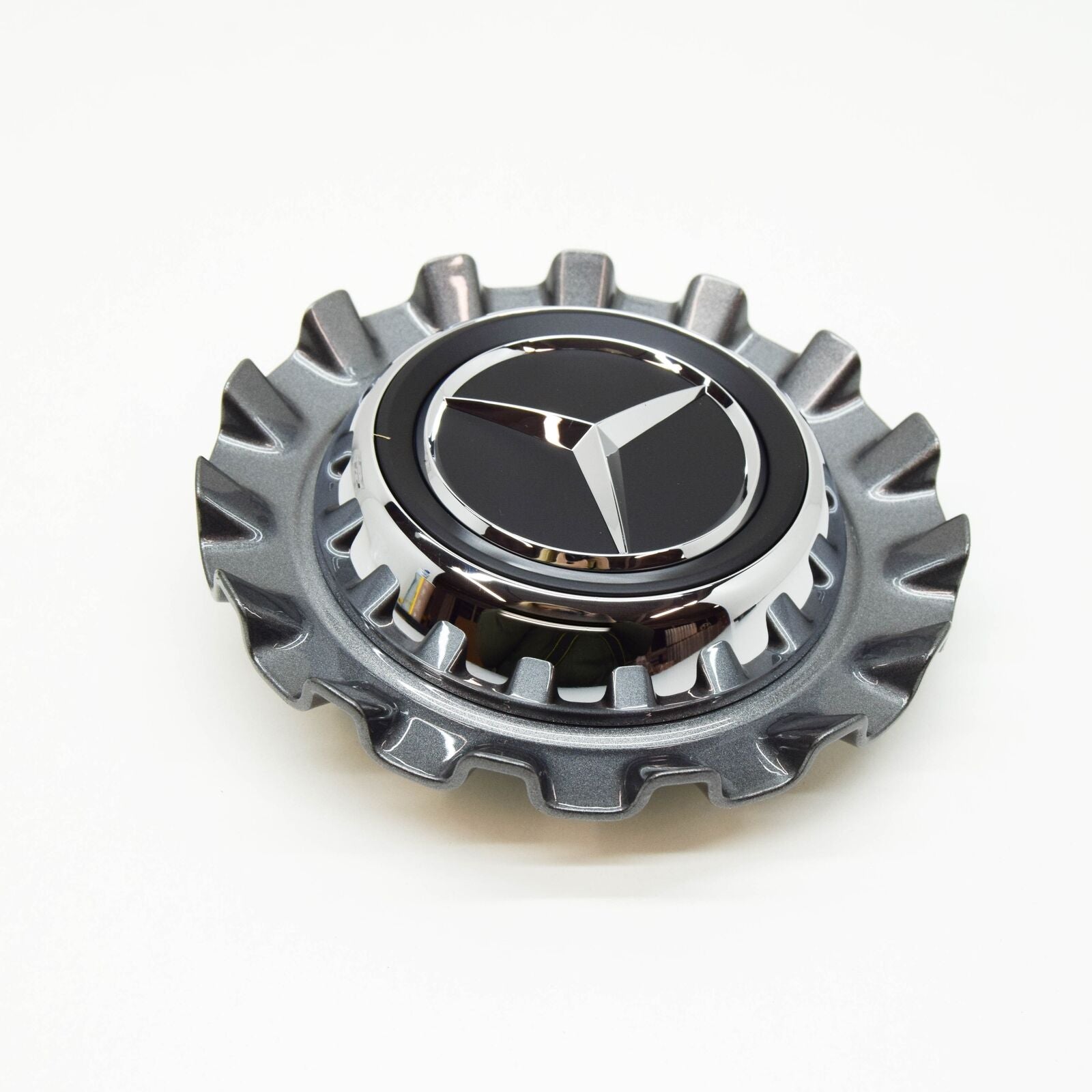 NEW MERCEDES-BENZ GLA H247 WHEEL HUB COVER CAP A00040069007756 ORIGINAL