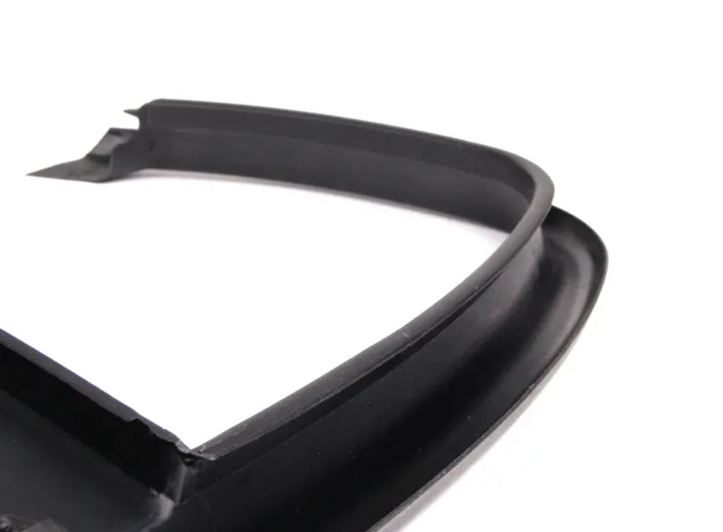 NEW BMW 3 E46 REAR RIGHT DOOR WINDOW FRAME COVER 51348212524 8212524 ORIGINAL