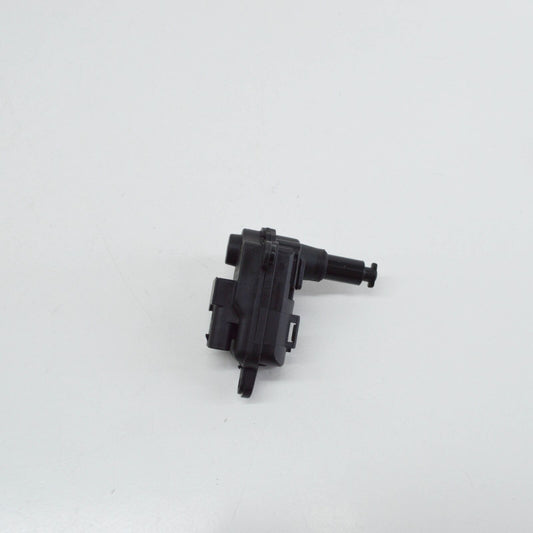 NEW VOLKSWAGEN PASSAT B8 3G THROTTLE CONTROL ELEMENT 5GE810773B ORIGINAL