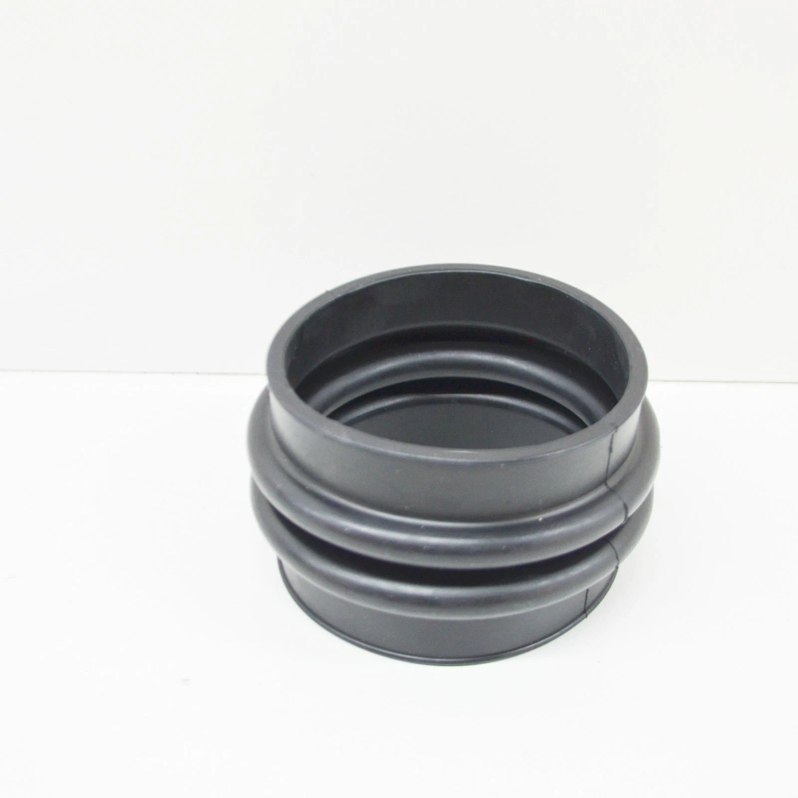 NEW BMW 6 E24 AIR MASS METER BOOT 13711260372 1260372 ORIGINAL