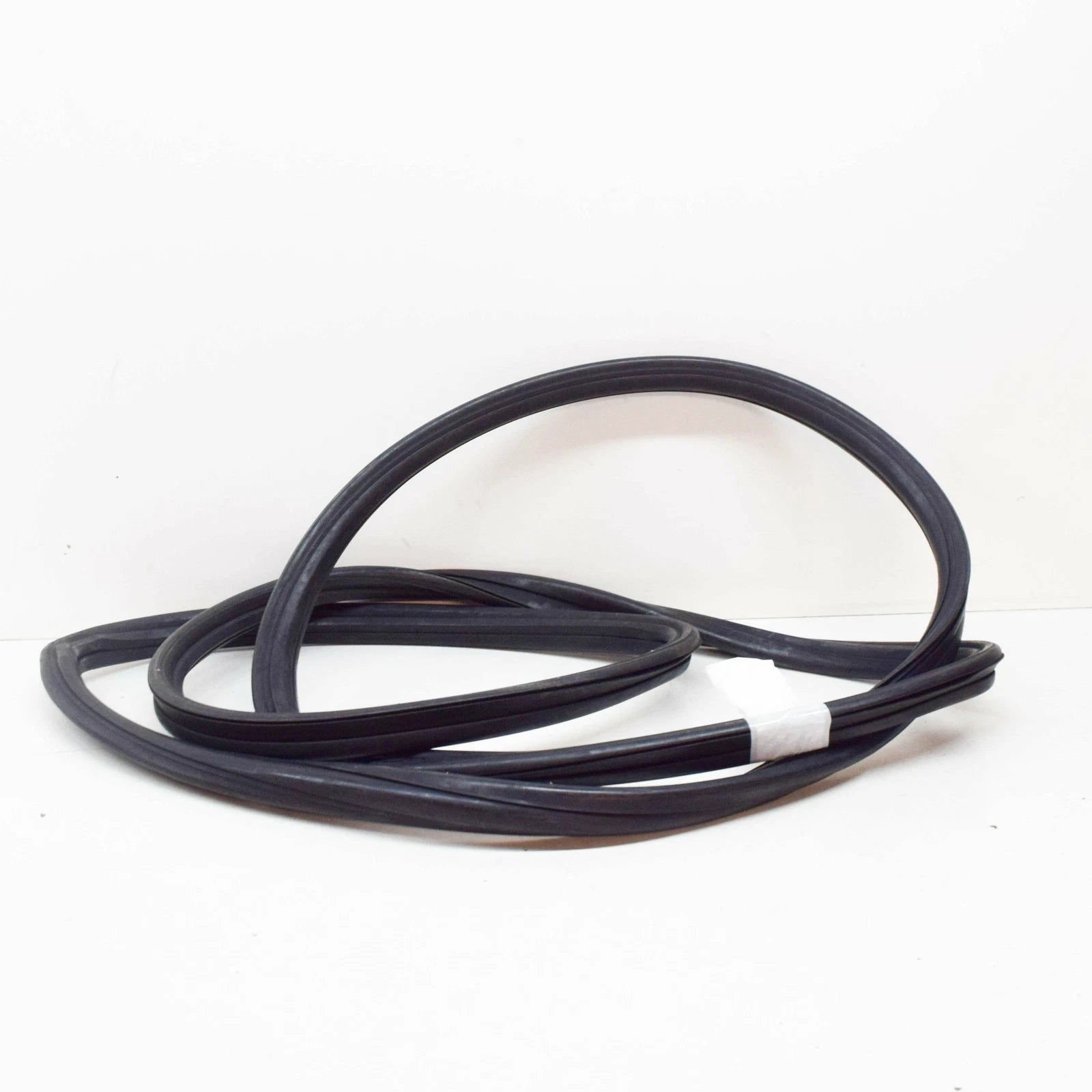 NEW MERCEDES-BENZ W115 FRONT WINDSHIELD SEALING FRAME A1156700039 ORIGINAL