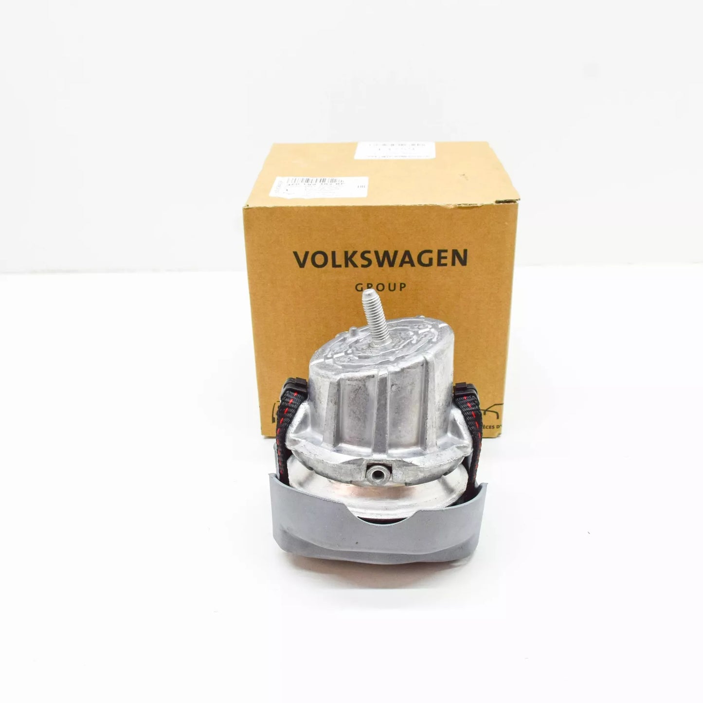 NEW AUDI A6 C6 RIGHT SIDE ENGINE HYDRO MOUNT 4F0199382BP ORIGINAL