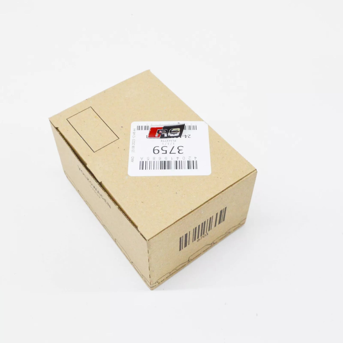 NEW AUDI R8 42 STEERING WHEEL BADGE LOGO 420419685A ORIGINAL