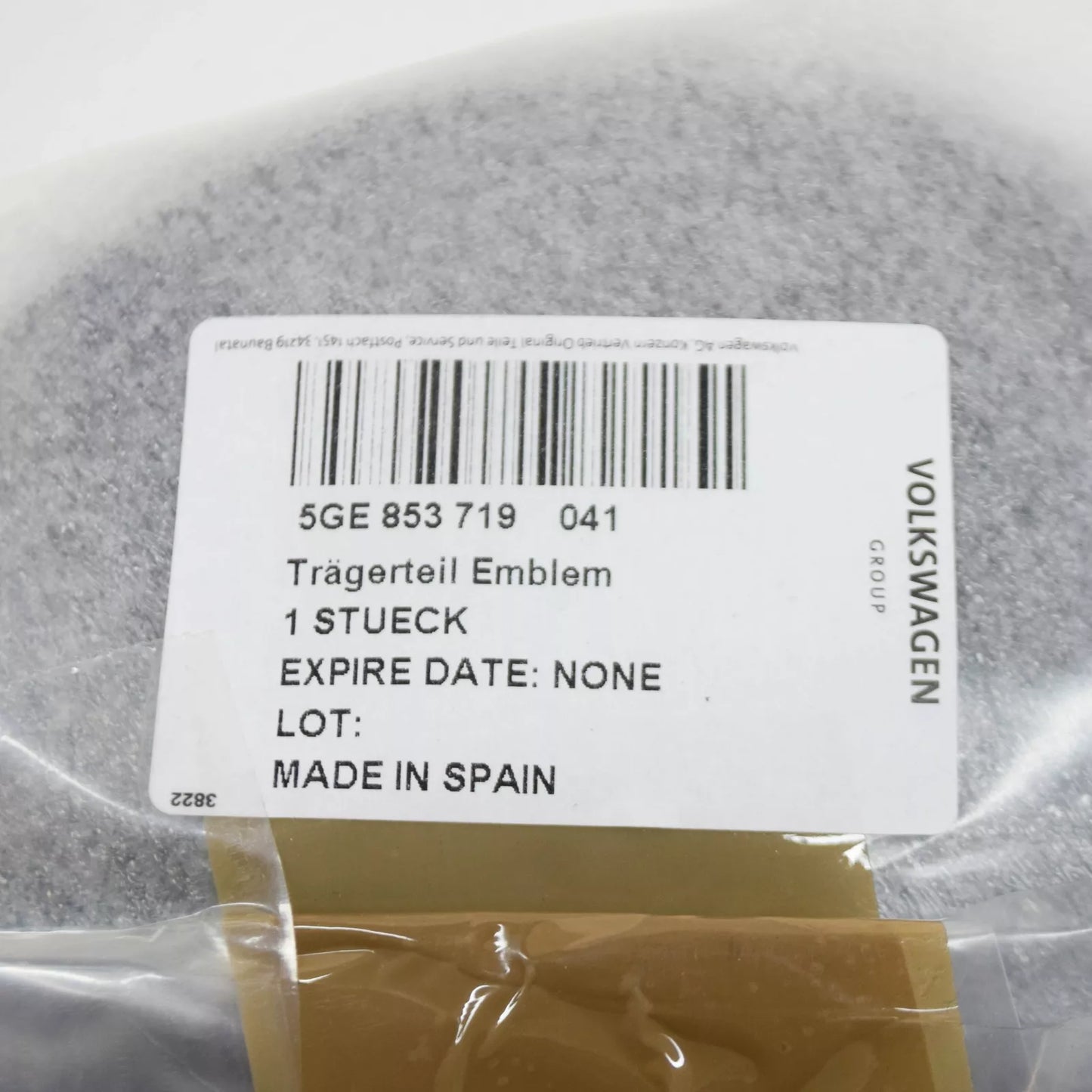 NEW VOLKSWAGEN GOLF MK7 FRONT VW EMBLEM CARRIER 5GE853719041