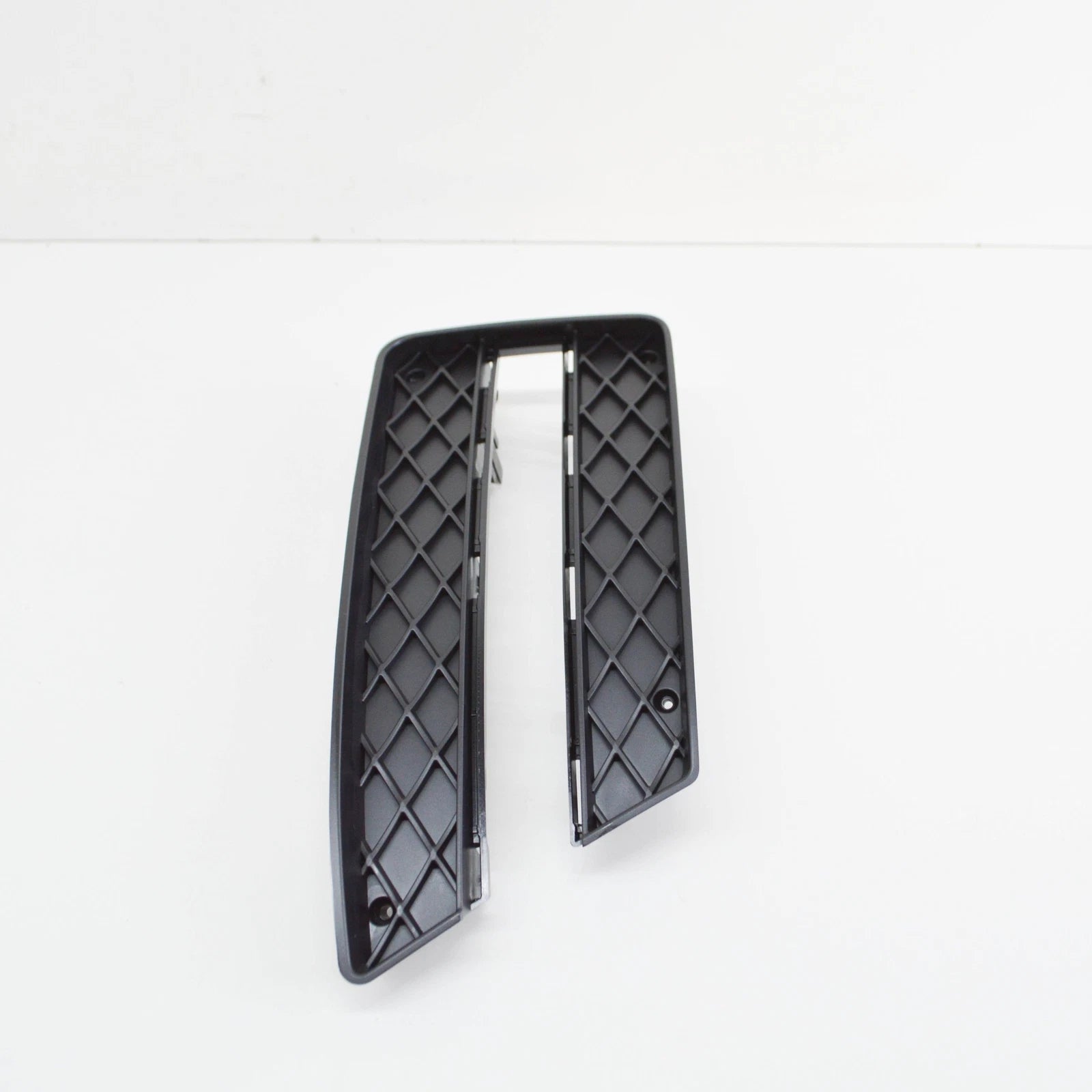 NEW MERCEDES-BENZ SLK R172 FRONT LEFT BUMPER GRILLE A1728851623 ORIGINAL