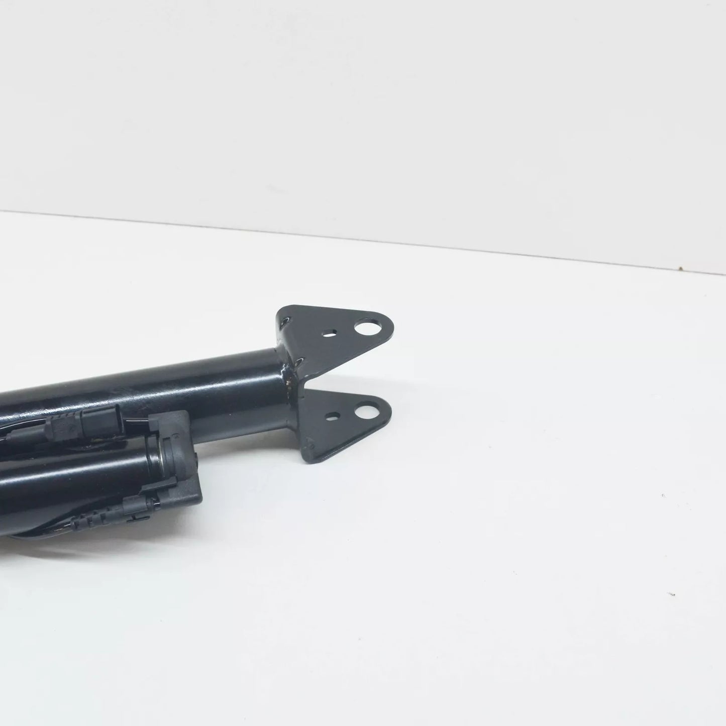 NEW MERCEDES-BENZ GLE W166 REAR SHOCK ABSORBER A1663200930 ORIGINAL