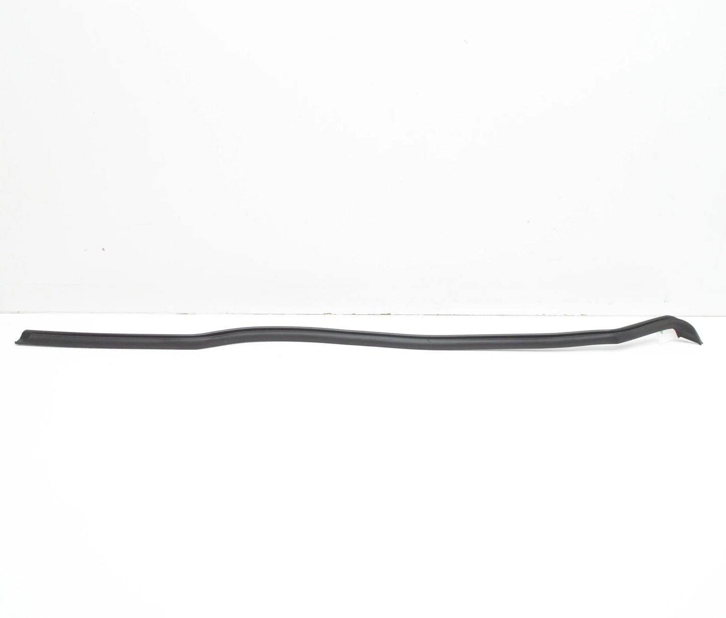 NEW BMW X6G06 FRONT LEFT DOOR A-PILLAR CAULKING 51769465617 9465617 ORIGINAL