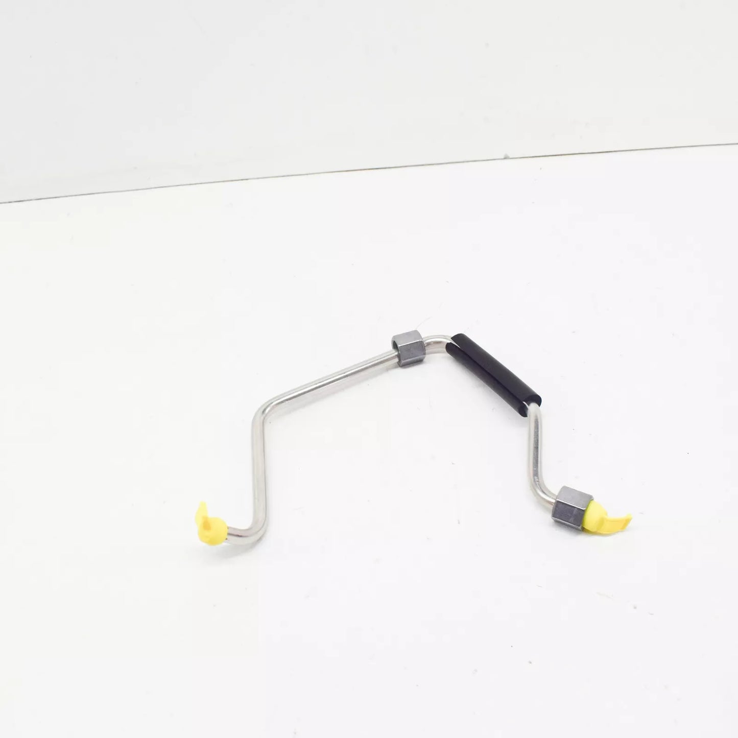 NEW BMW 2 CABRIO F23 FUEL INJECTION FUEL FEED PIPE 13537585426 7585426 ORIGINAL