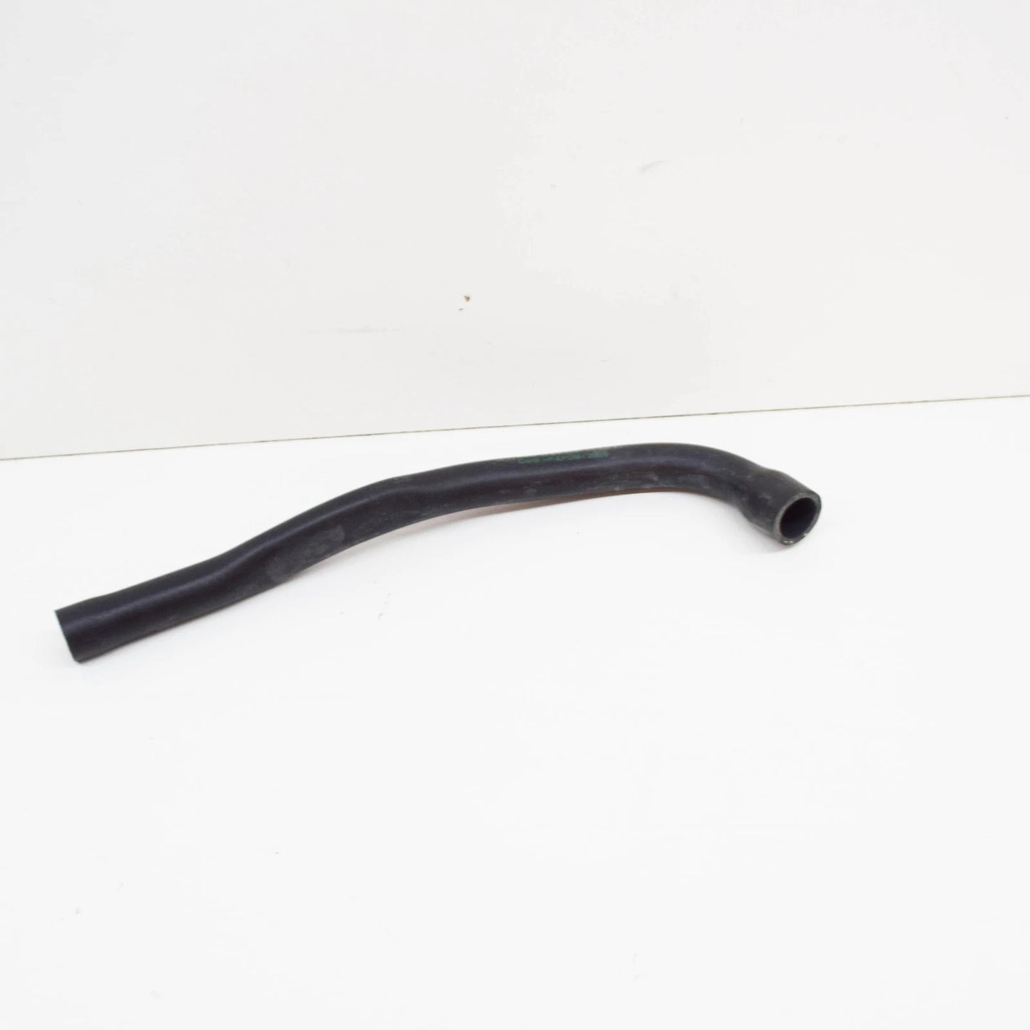 NEW BMW E31 E38 COUPE SEDAN COOLING SYSTEM WATER HOSE 11531741417 ORIGINAL