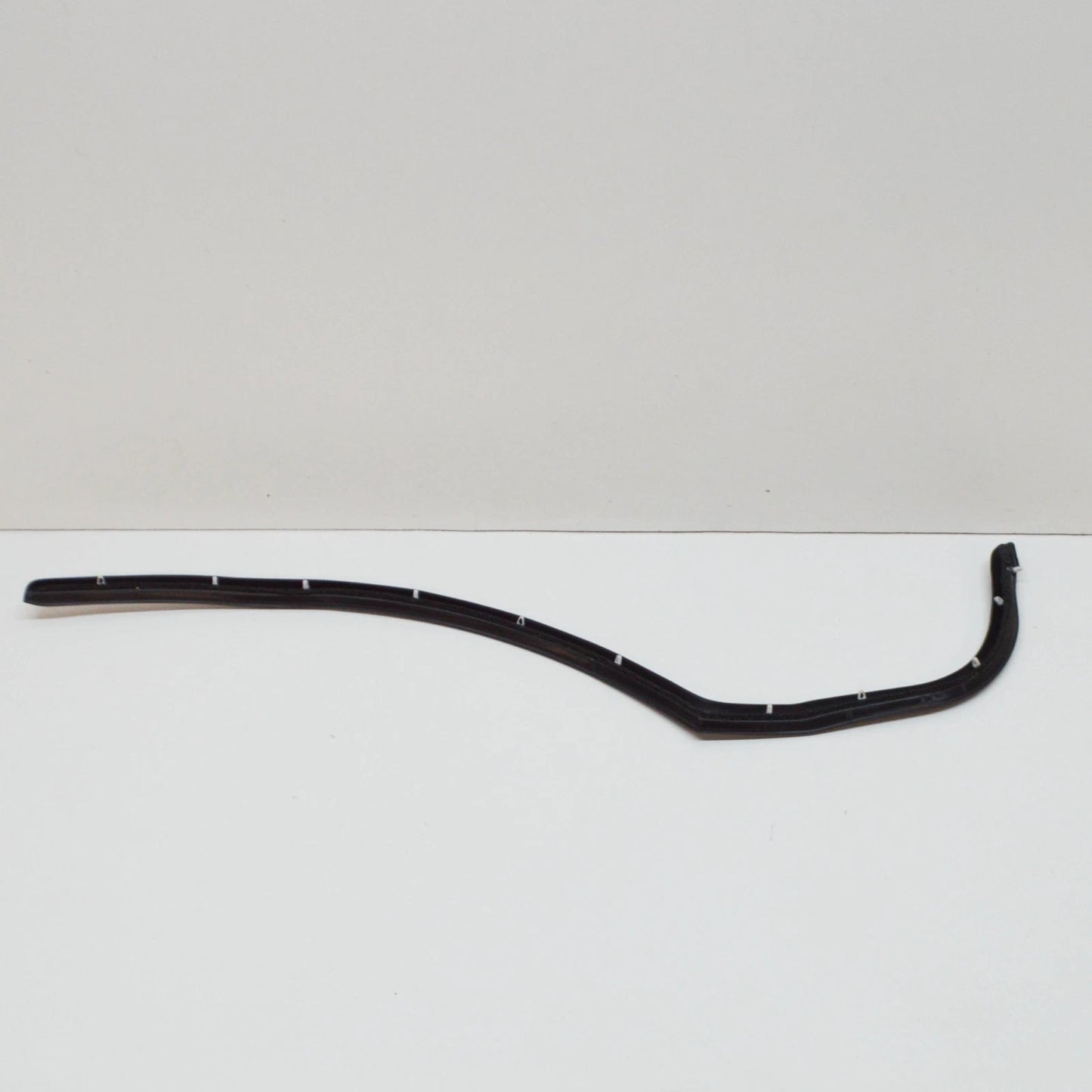 NEW VW TOUAREG 7P5 REAR RIGHT DOOR SEAL 7P0839762K ORIGINAL