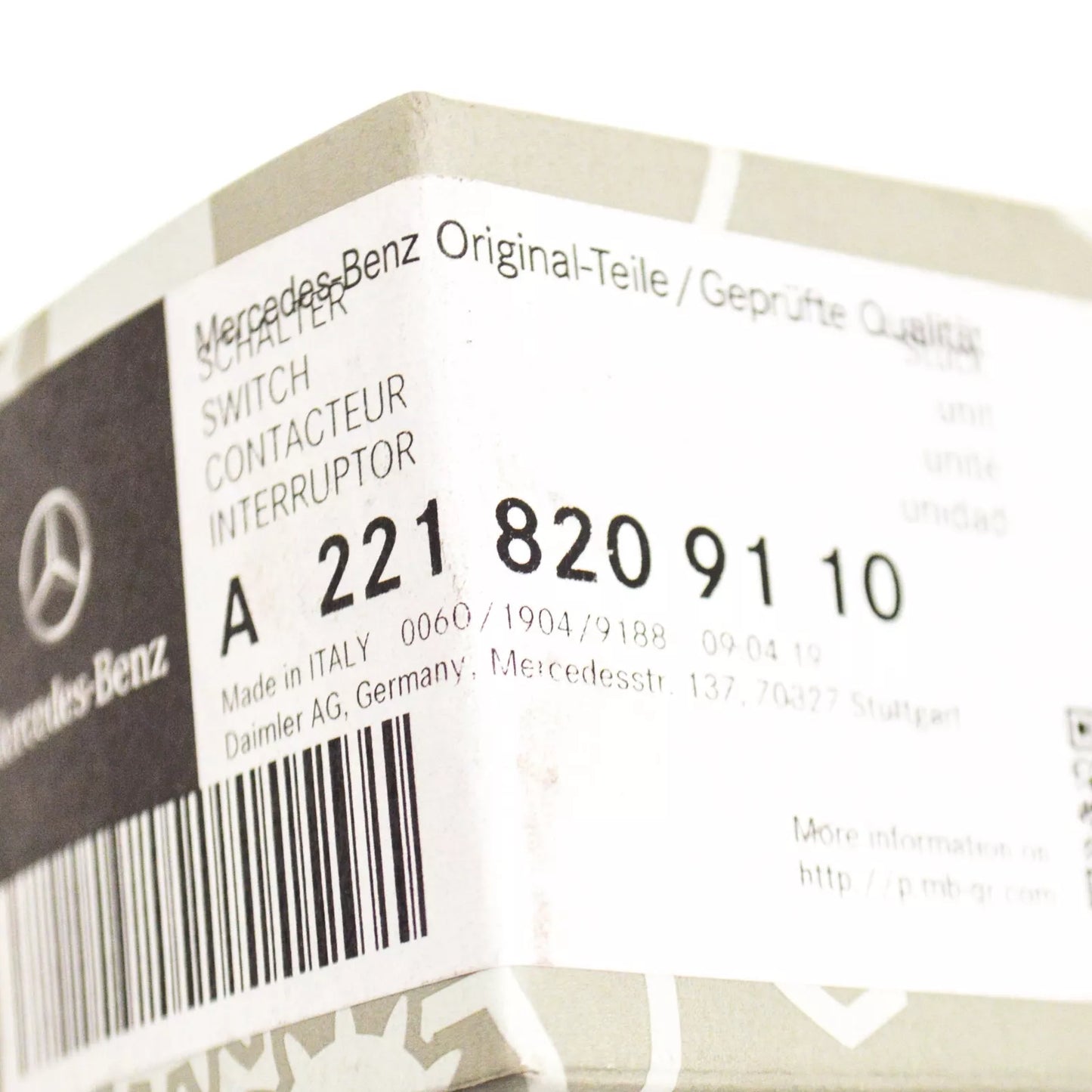 NEW MERCEDES BENZ C-CLASS C204 WASHER FLUID LEVEL SENSOR A2218209110 ORIGINAL