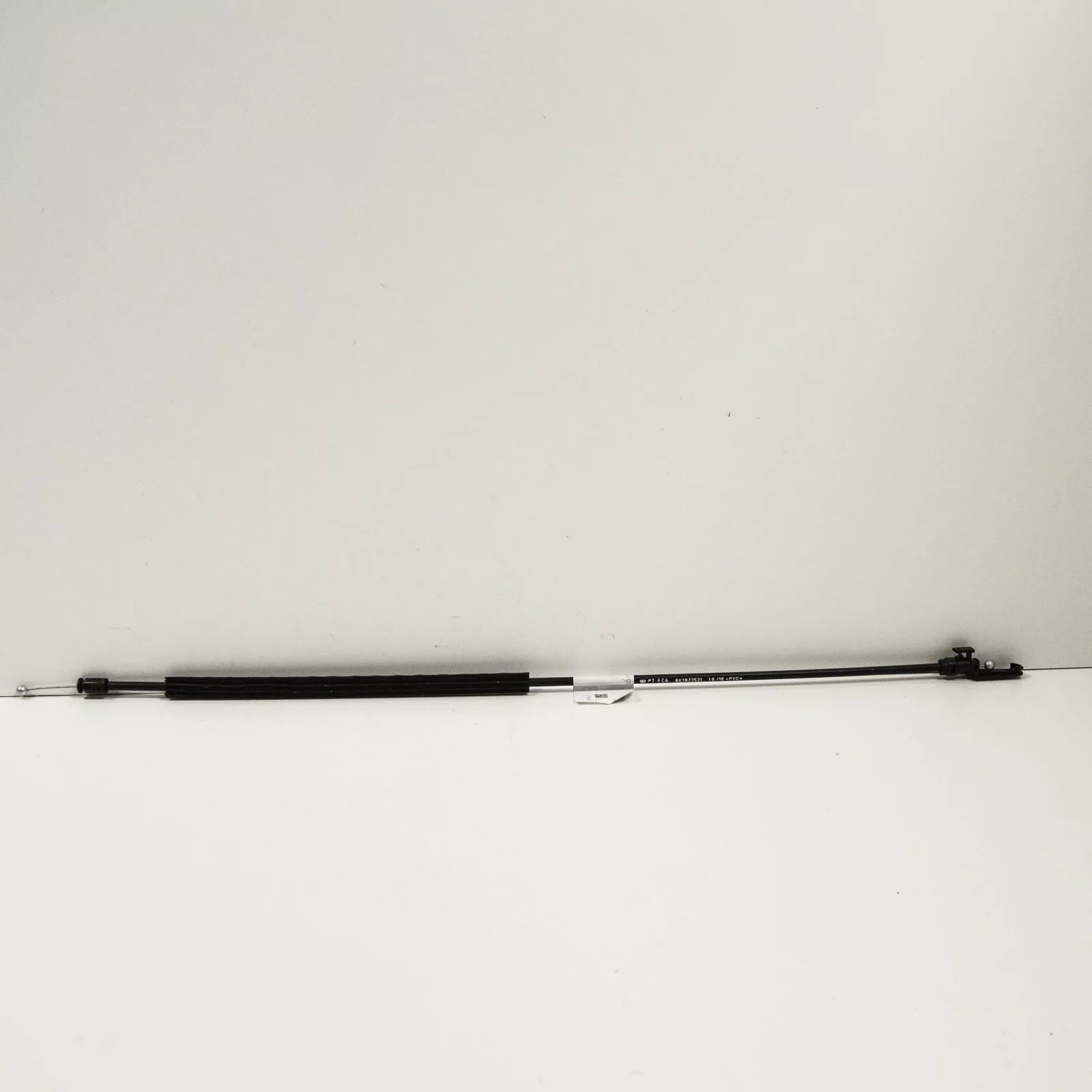 NEW VOLKSWAGEN GOLF MK6 BONNET HOOD RELEASE LID LOCK CABLE LHD 5K1823531