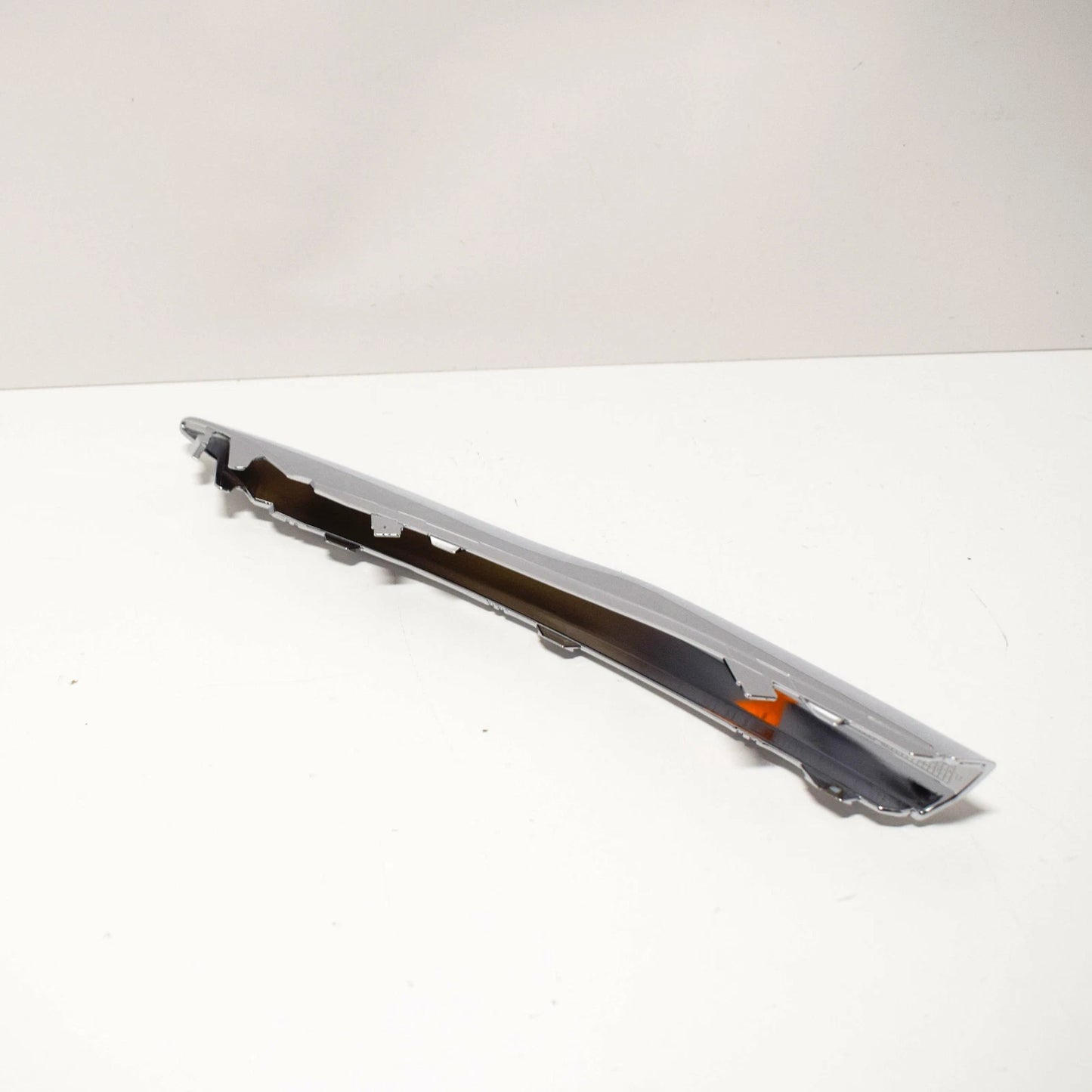 NEW MERCEDES-BENZ S-CLASS W222 FRONT BUMPER LEFT TRIM A2228852321 ORIGINAL