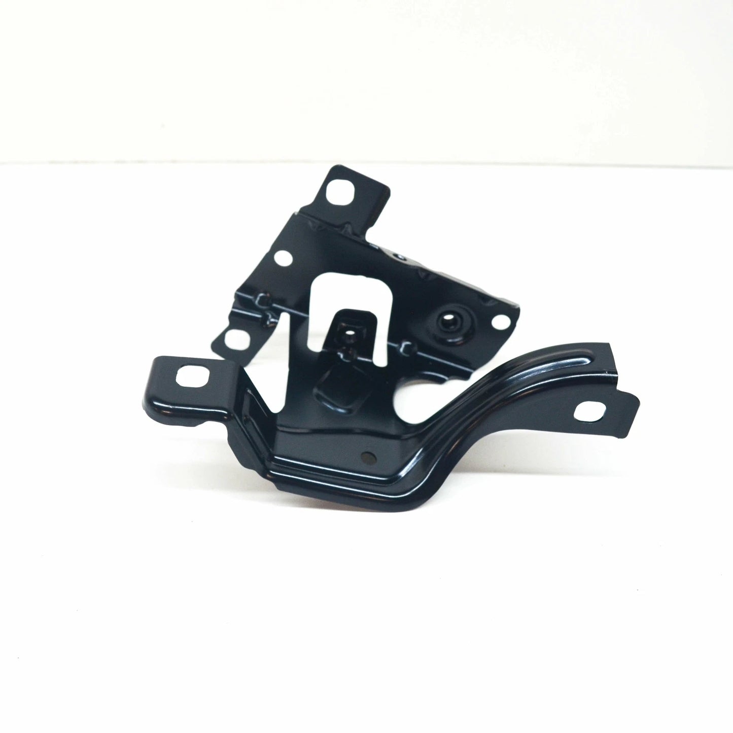 NEW BMW 7 G11 G12 FRONT RIGHT FENDER HOLDER 7475310 41357475310 ORIGINAL