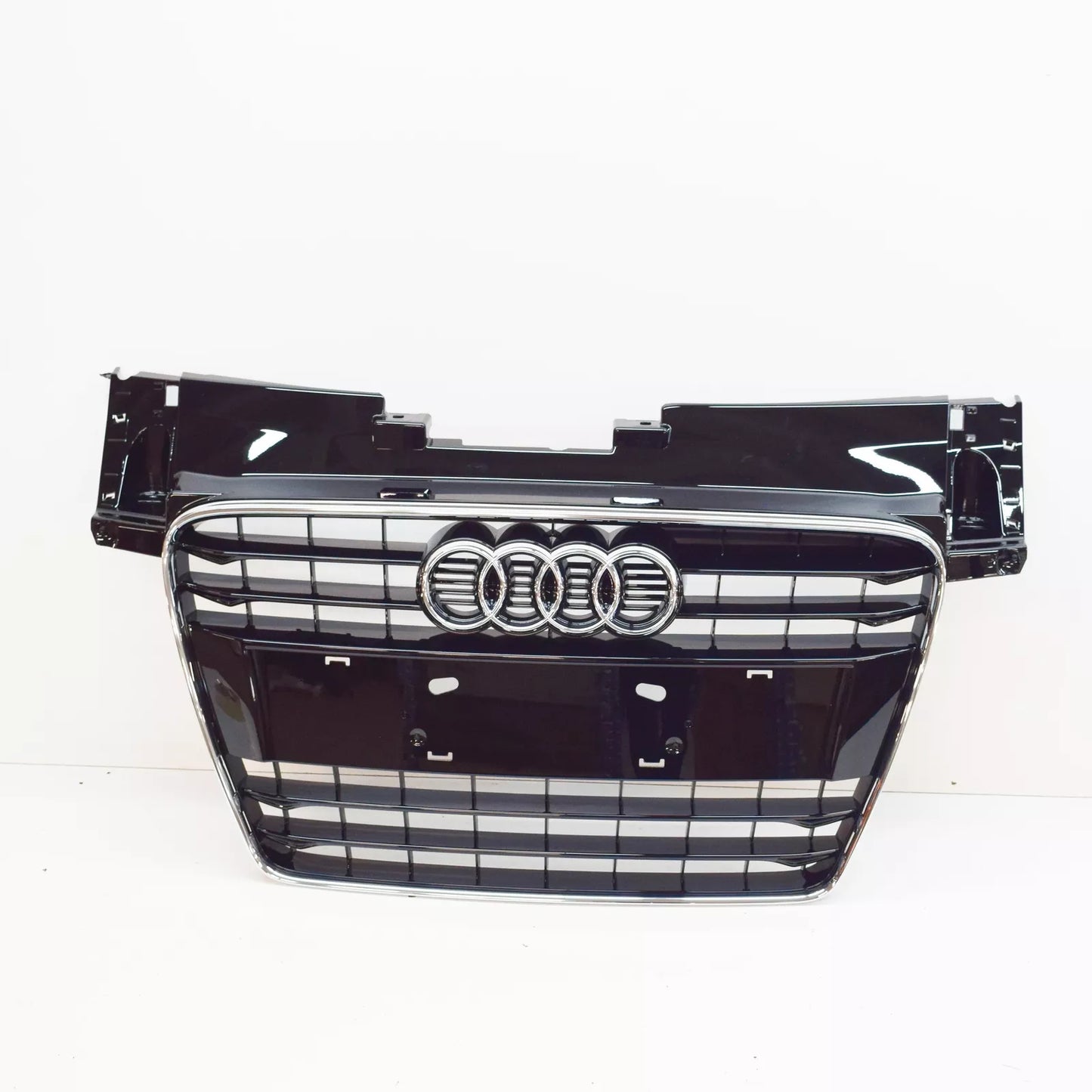 NEW AUDI TT FV3 FRONT BUMPER CENTER RADIATOR GRILLE 8J0853651 KT94