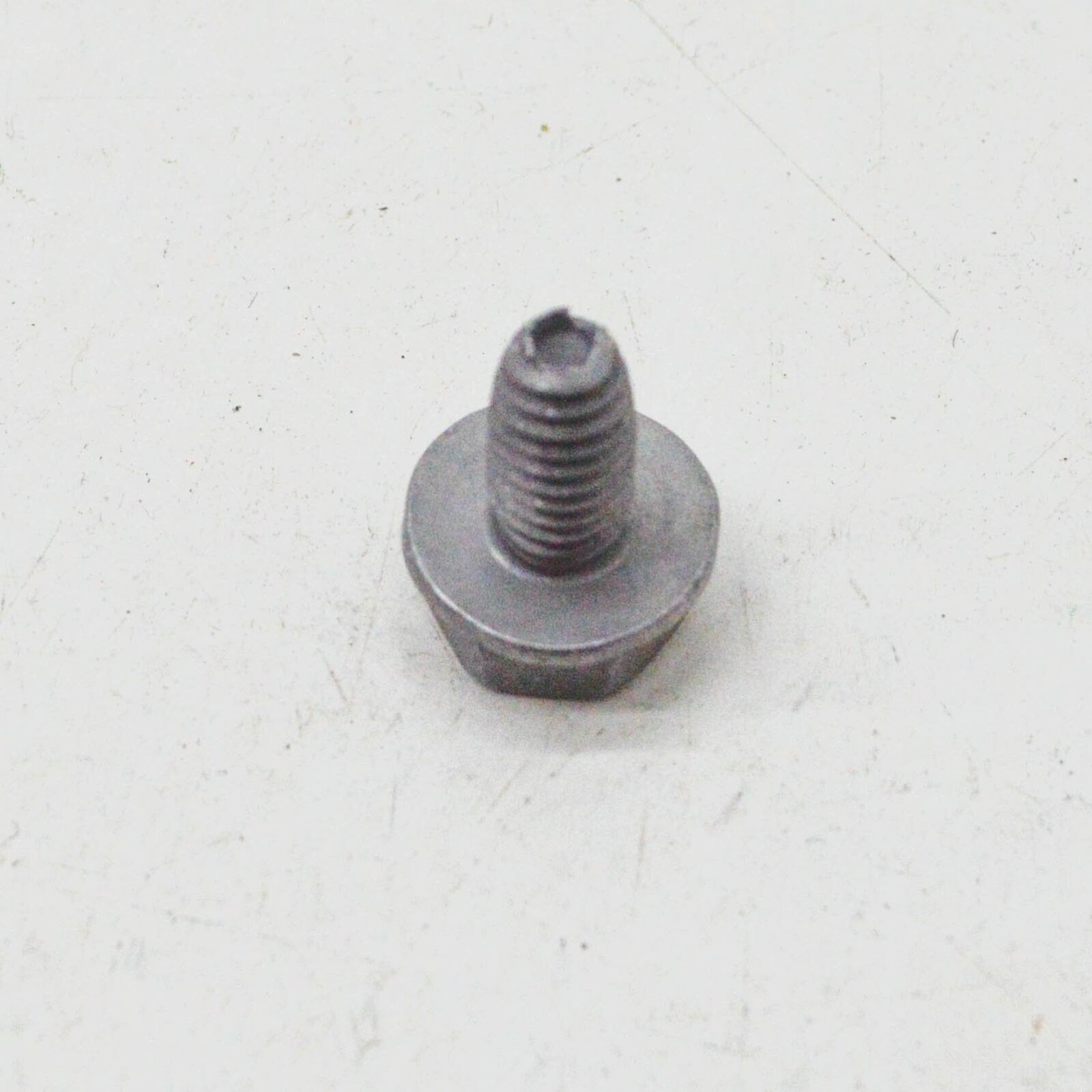 NEW MERCEDES-BENZ C W204 ROOF FRAME BOLT A0179906301 ORIGINAL