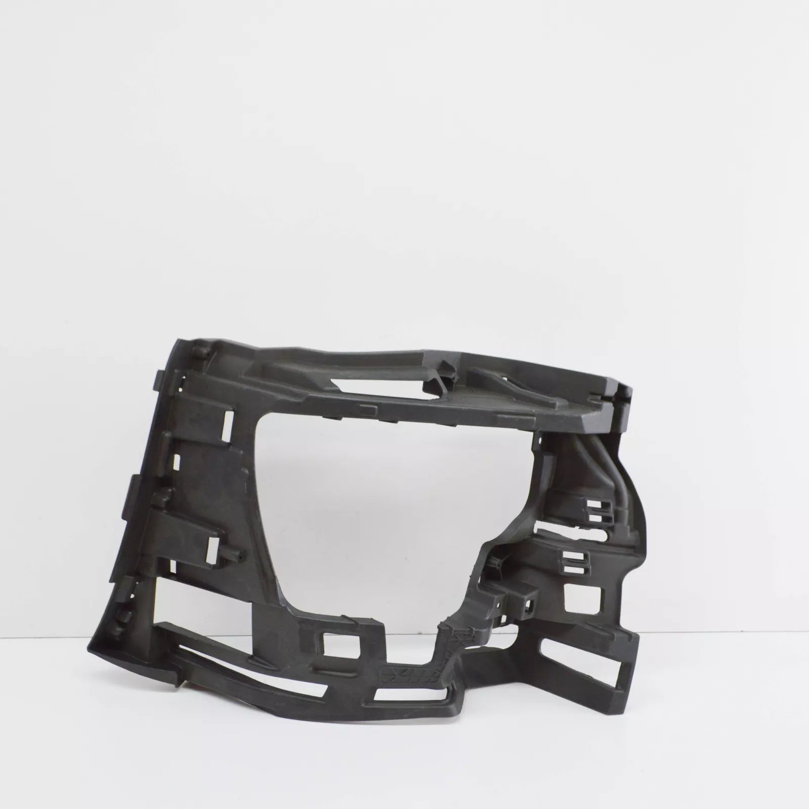 NEW VOLKSWAGEN SCIROCCO MK3 FRONT LEFT FOG LAMP MOUNTING 1K8807261 ORIGINAL