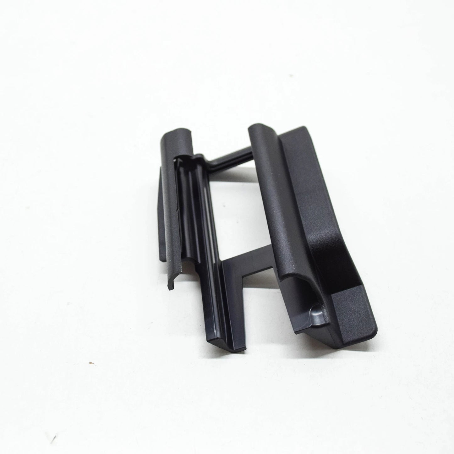 NEW MERCEDES-BENZ C W205 FRONT RIGHT INNER SEAT GUIDE A20591940009051 ORIGINAL