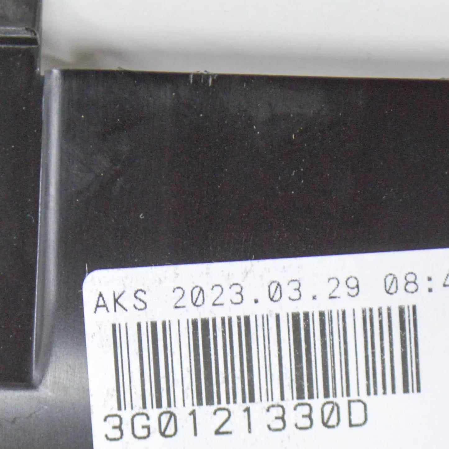 NEW VOLKSWAGEN PASSAT B8 3G UPPER RADIATOR AIR DEFLECTOR 3G0121330D ORIGINAL