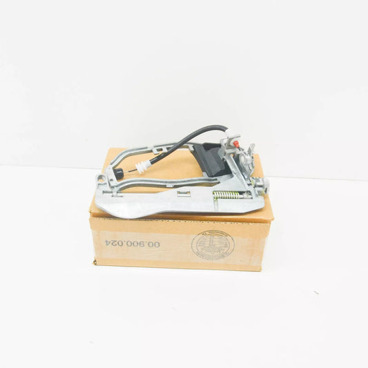 NEW BMW X5 E53 REAR LEFT DOOR HANDLE CARRIER 51228243635 ORIGINAL