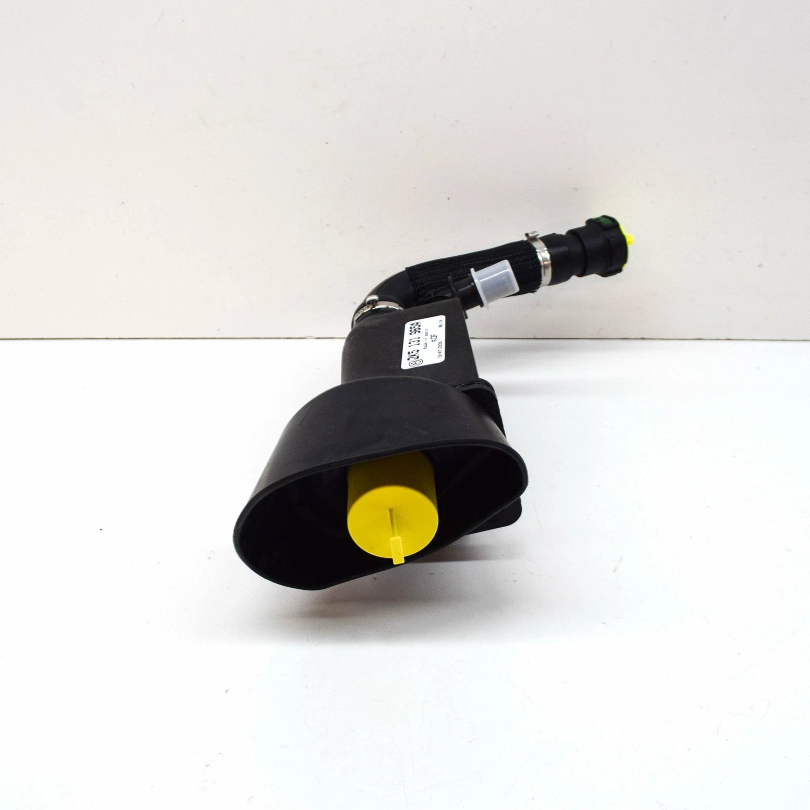 NEW VOLKSWAGEN CADDY MK3 2K AD BLUE RESERVOIR FILLER NECK 2K5131965A ORIGINAL