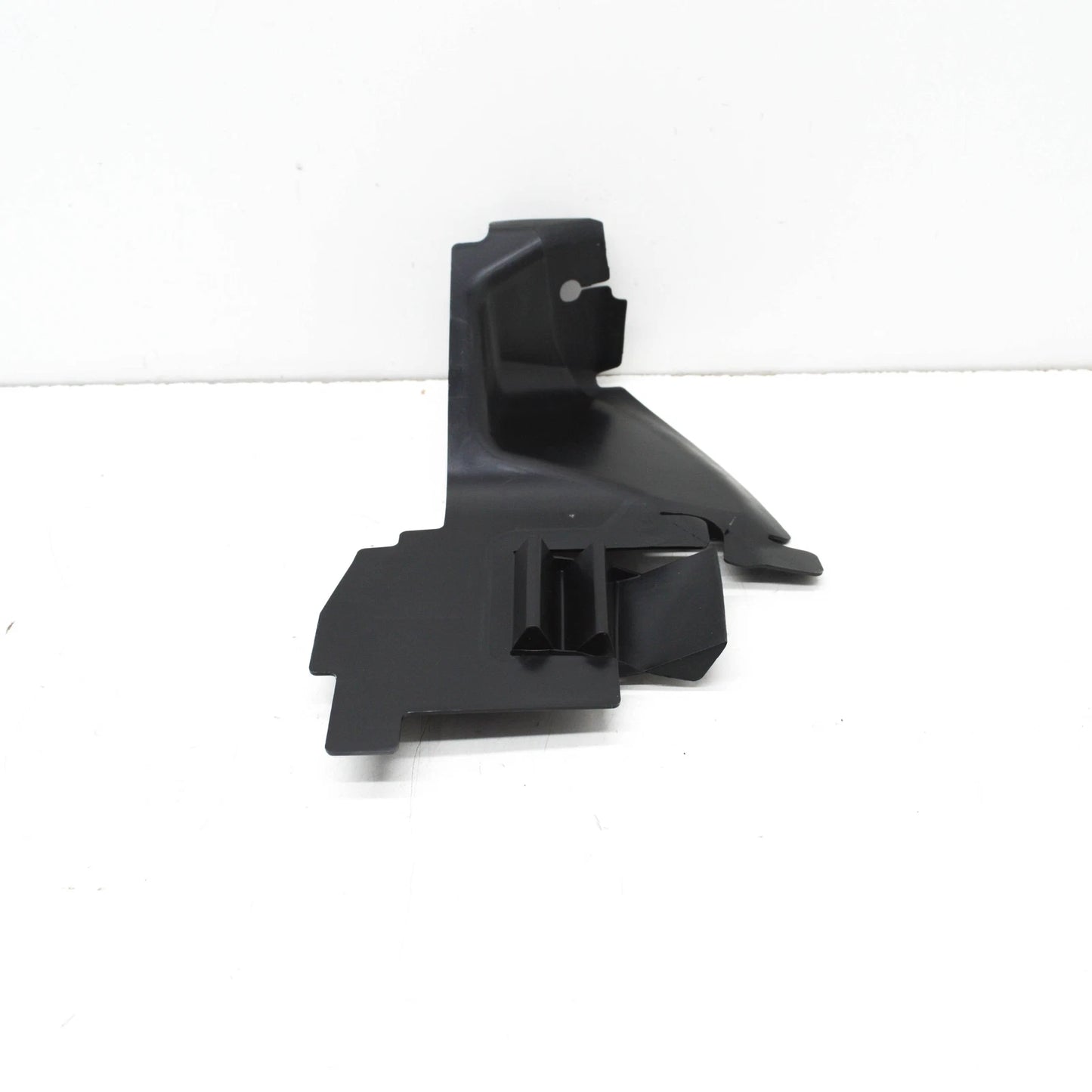 NEW AUDI A3 LIMOUSINE 8Y LEFT RADIATOR AIR DUCT 8Y0121283K ORIGINAL