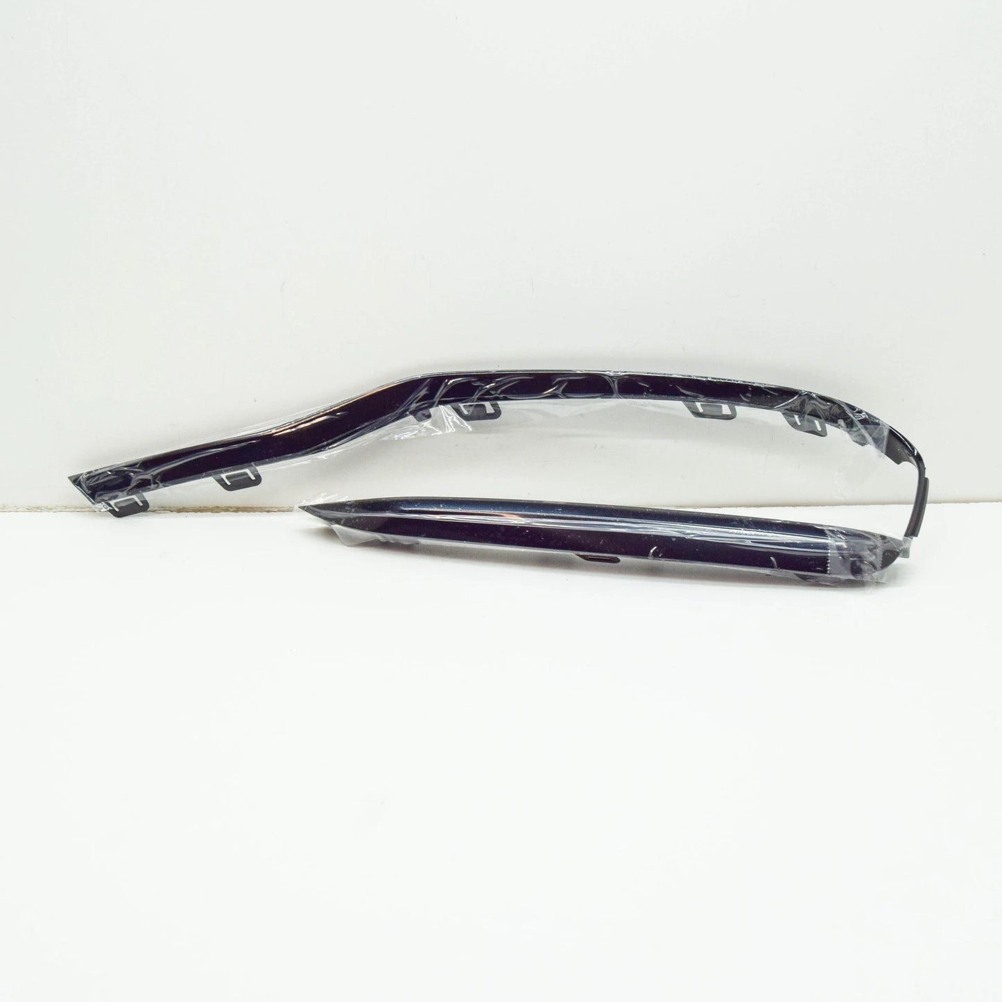 NEW BMW 3 F30 FRONT RIGHT FOG LIGHT AIR INLET FINISHER TRIM 51117396854 ORIGINAL