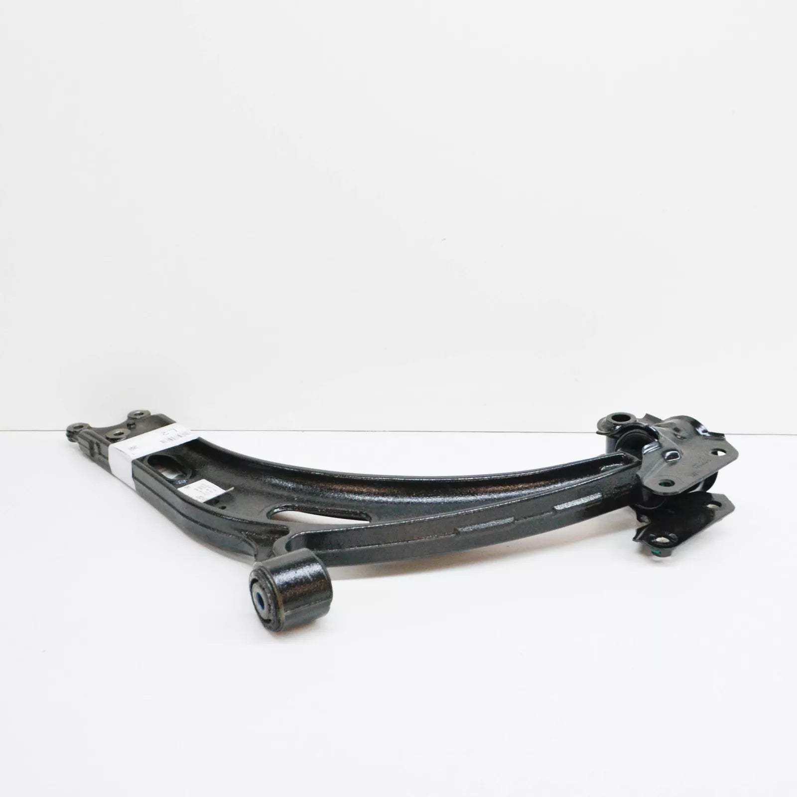 NEW VW ATLAS CA FRONT LEFT LOWER CONTROL ARM 3QF407151E