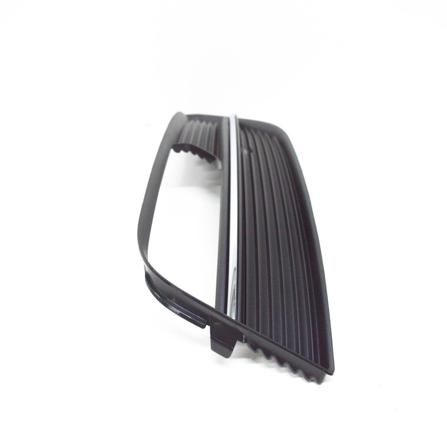 NEW AUDI A3 8PA FRONT BUMPER RIGHT SIDE GRILLE 8V3807682A 9B9 ORIGINAL