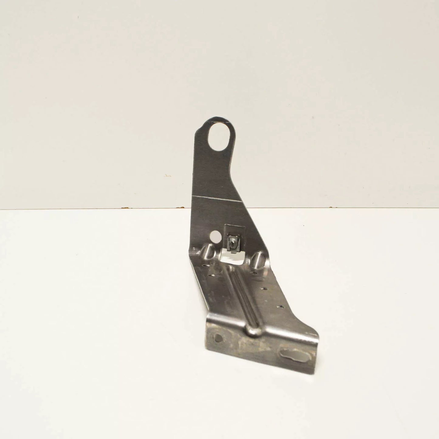 NEW BMW 3 G20 FRONT RIGHT FENDER BRACKET 41008494436 ORIGINAL