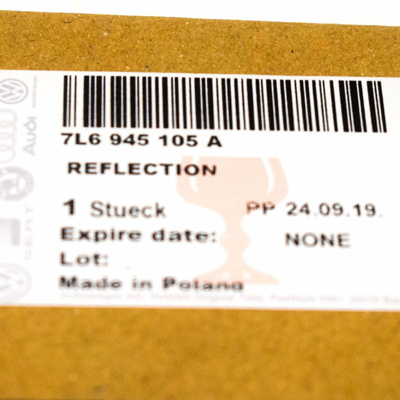 NEW VOLKSWAGEN TOUAREG 7L REAR BUMPER LEFT REFLECTOR 7L6945105A ORIGINAL