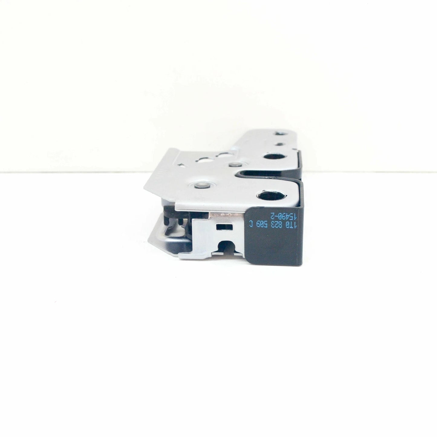 NEW VOLKSWAGEN CADDY 2K FRONT BONNET HOOD LID LOCK 1T0823509C