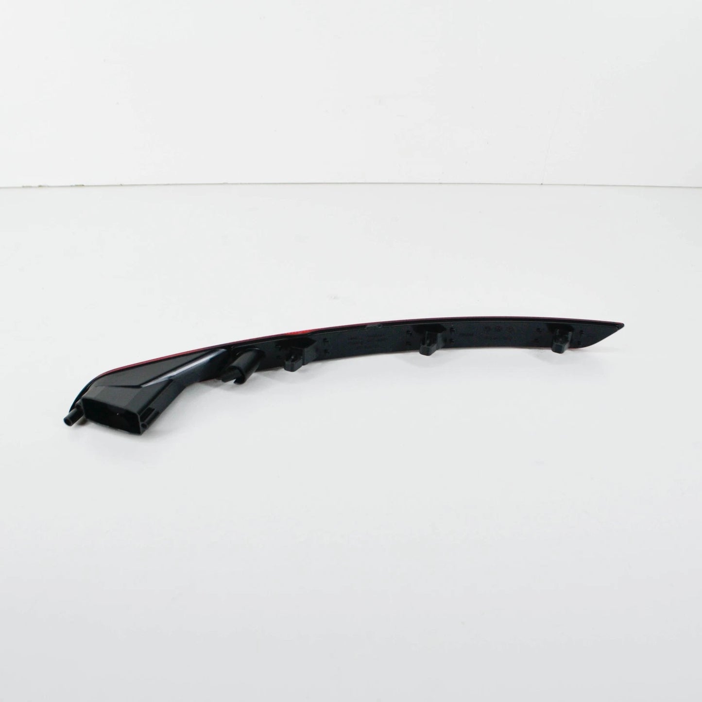 NEW VOLKSWAGEN BEETLE A5 REAR BUMPER RIGHT SIDE REFLECTOR 5C5945702D