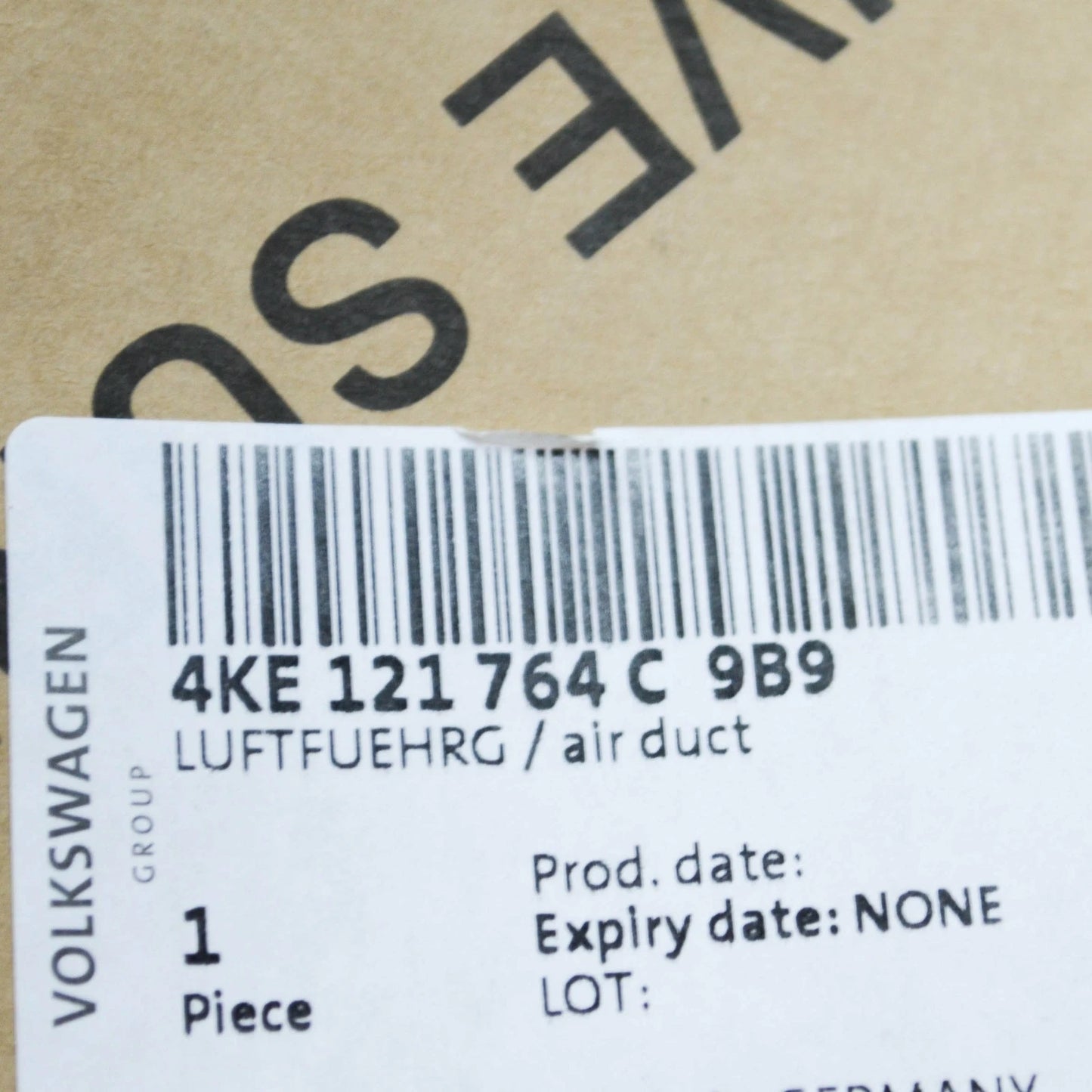 NEW AUDI E-TRON GEN FRONT RIGHT AIR GUIDE DUCT 4KE121764C9B9